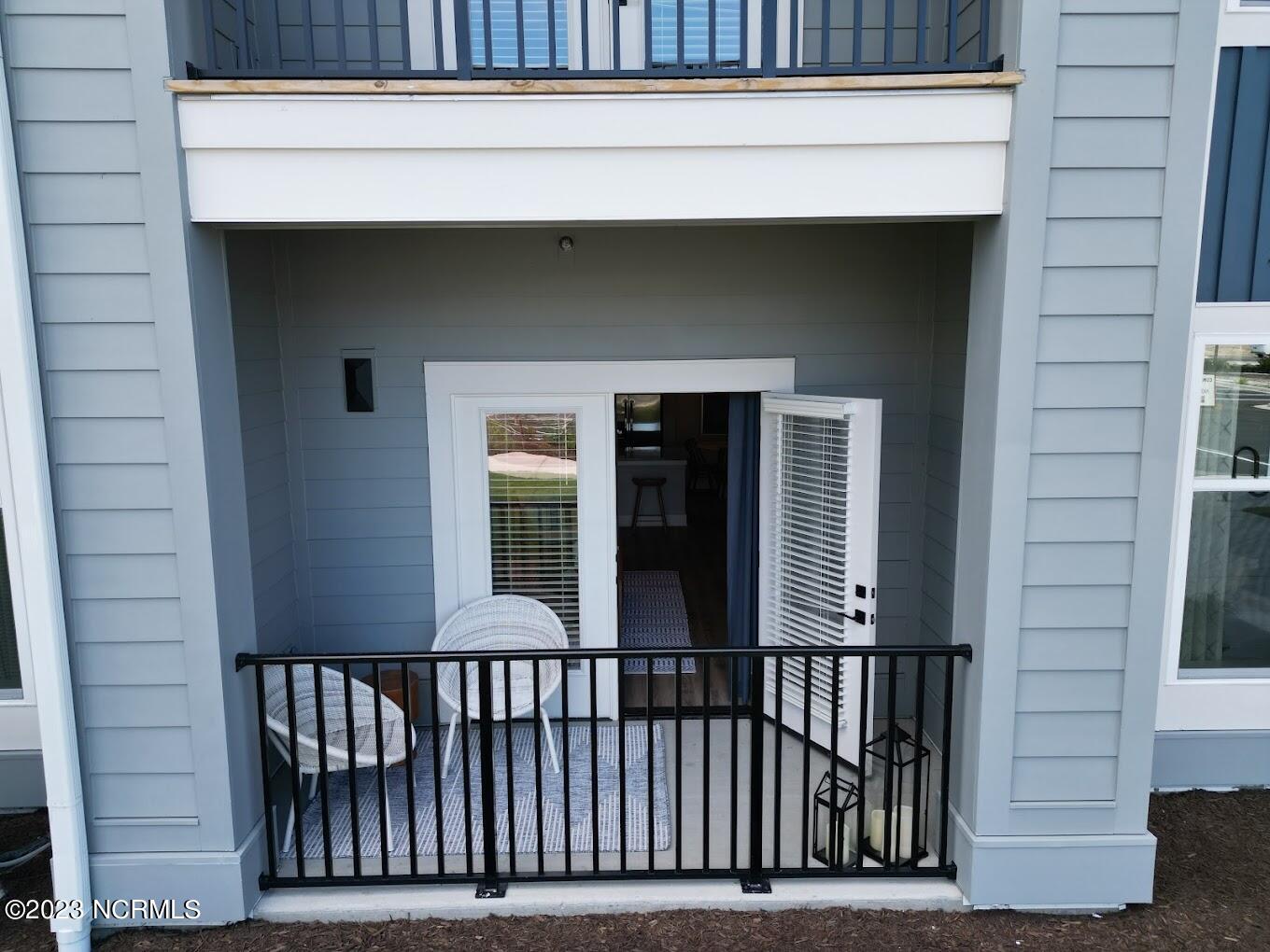 100540441 | Photo 18