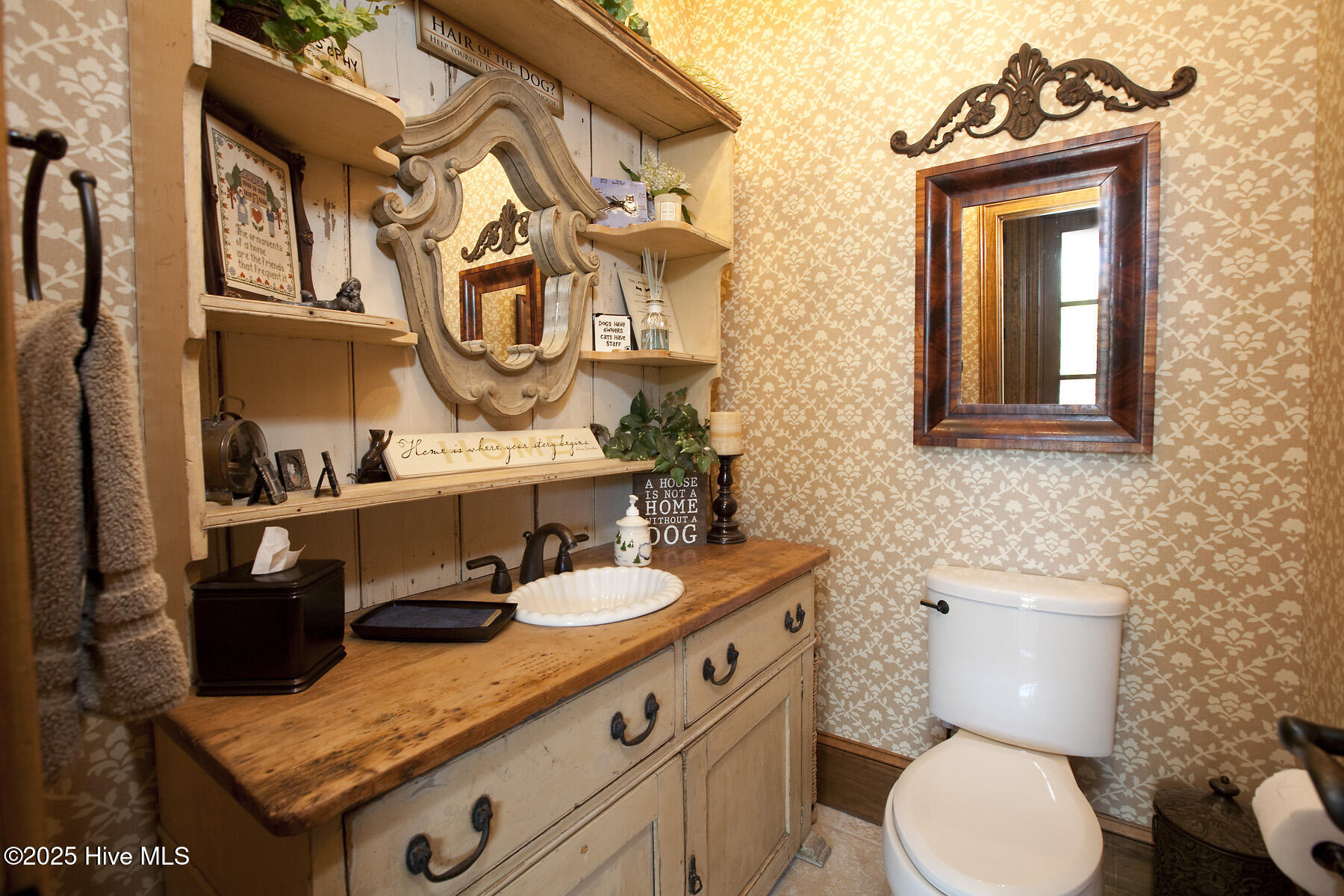 100560338 | Photo 59