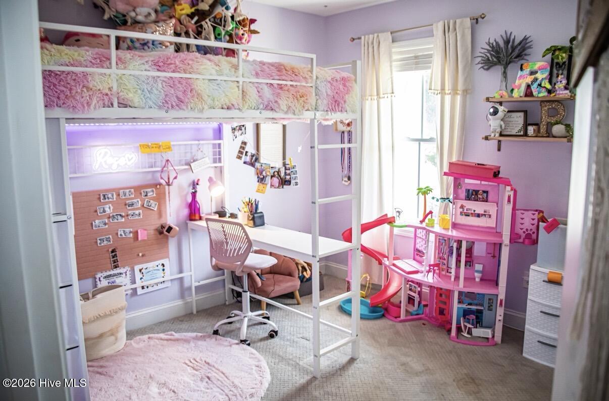 100558433 | Photo 10