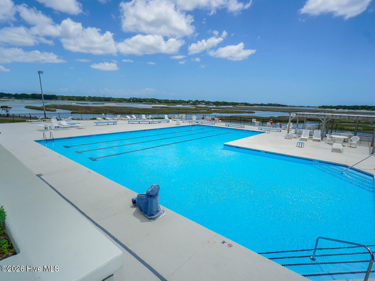 100557548 | Photo 37