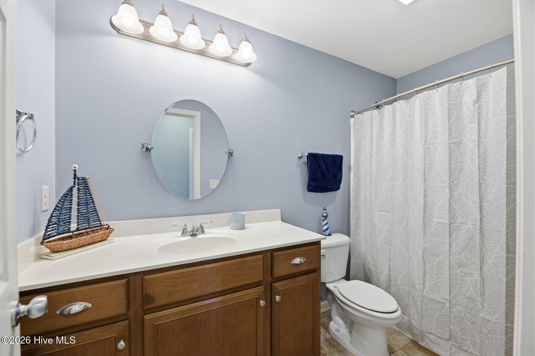 100563197 | Photo 22