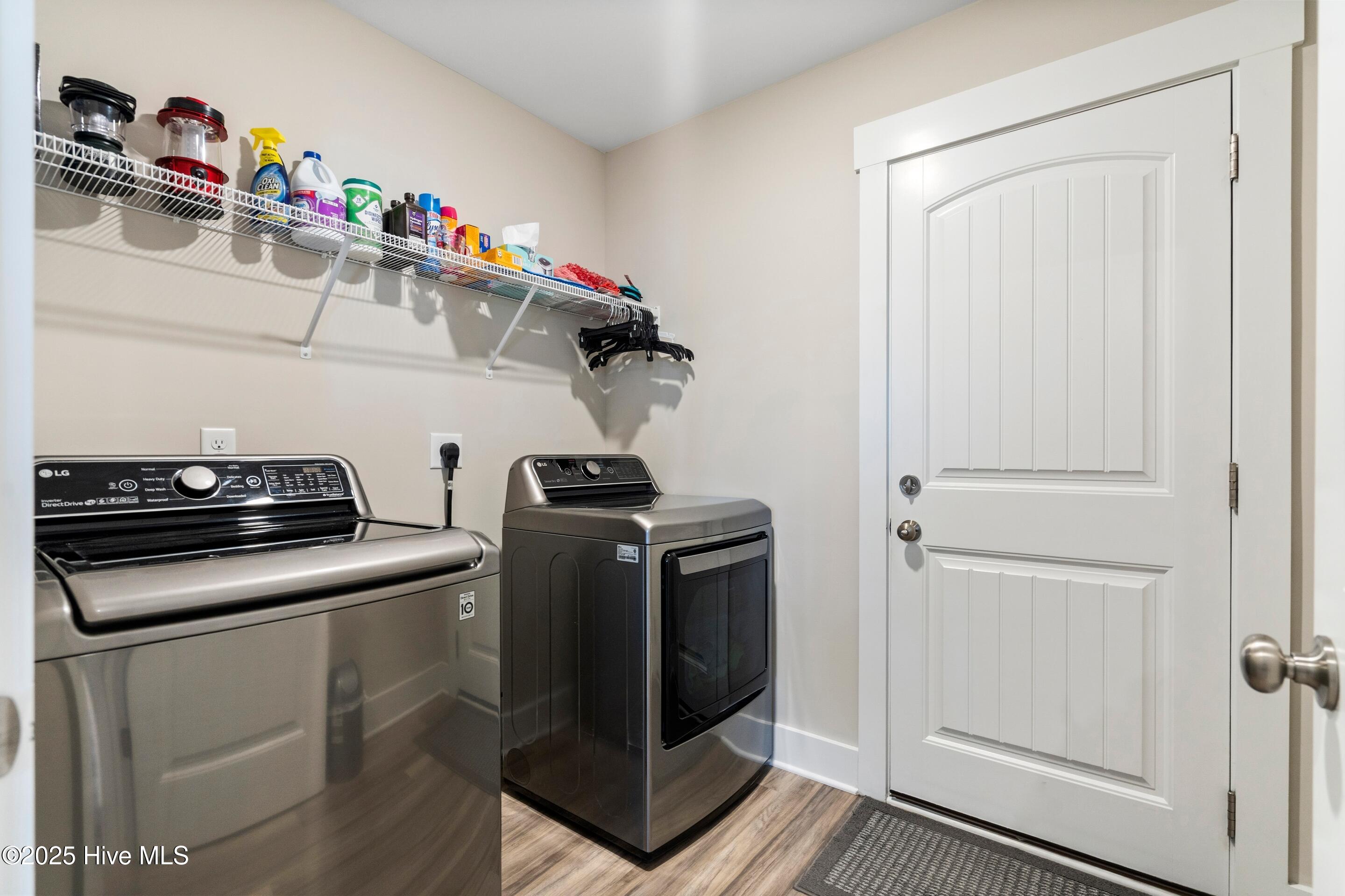 100538815 | Photo 23