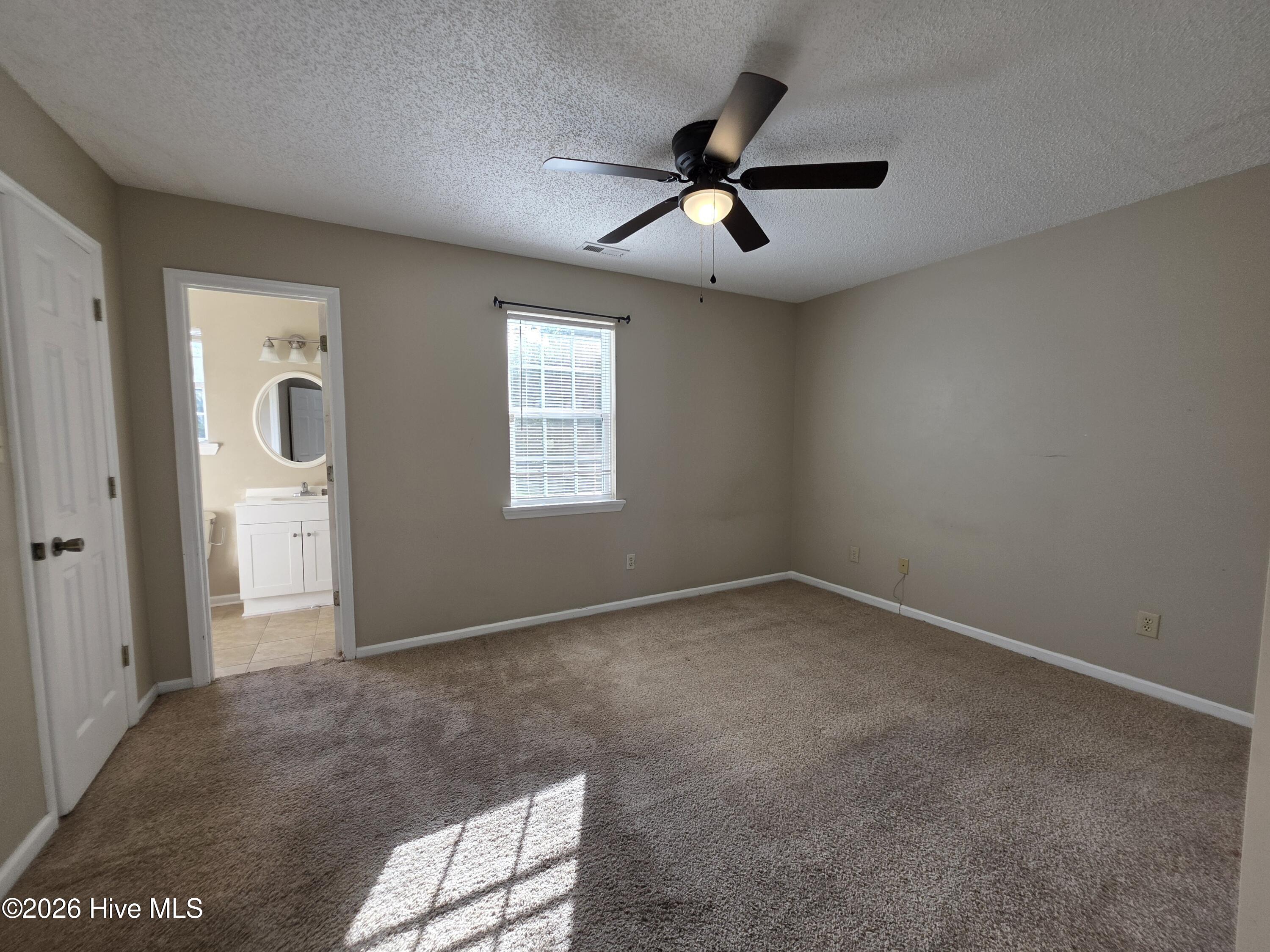 206 S Ginger Drive,Hubert