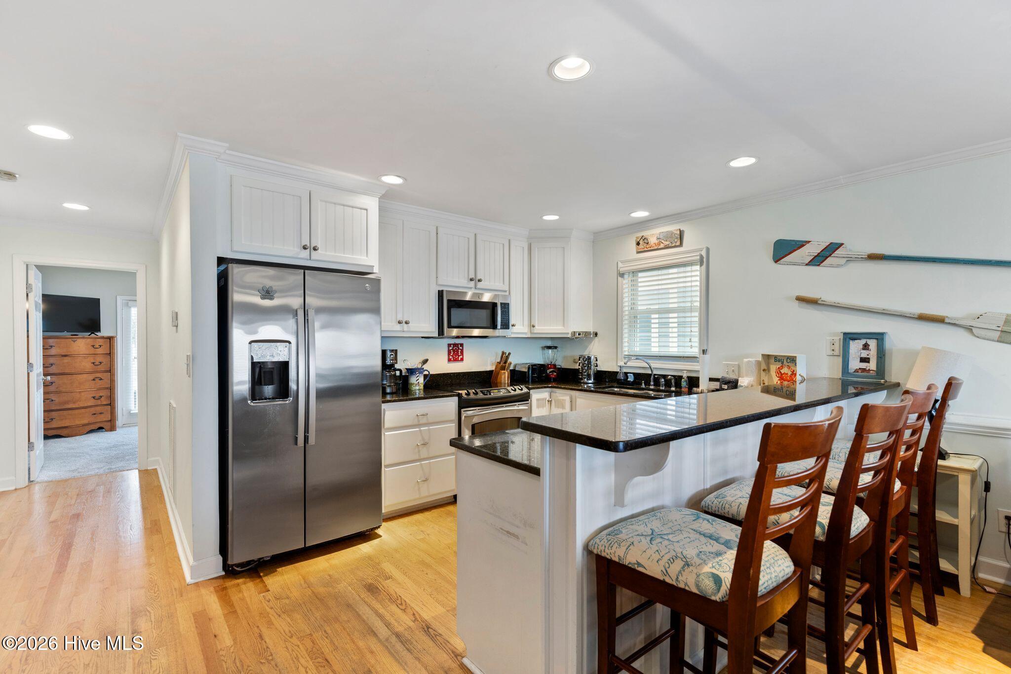 100570292 | Photo 11