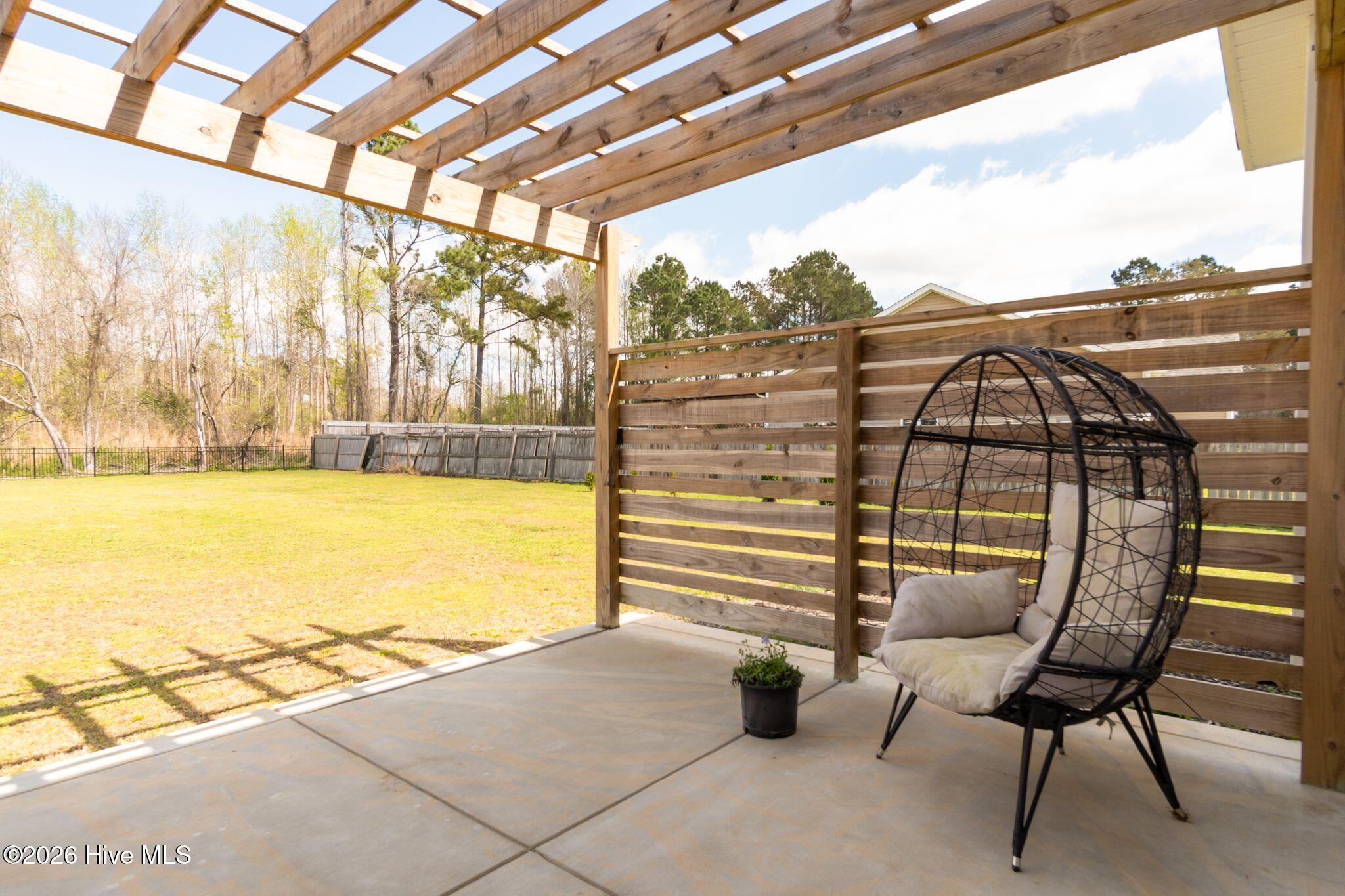 100565163 | Photo 37