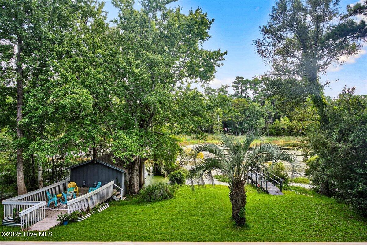 100525090 | Photo 39