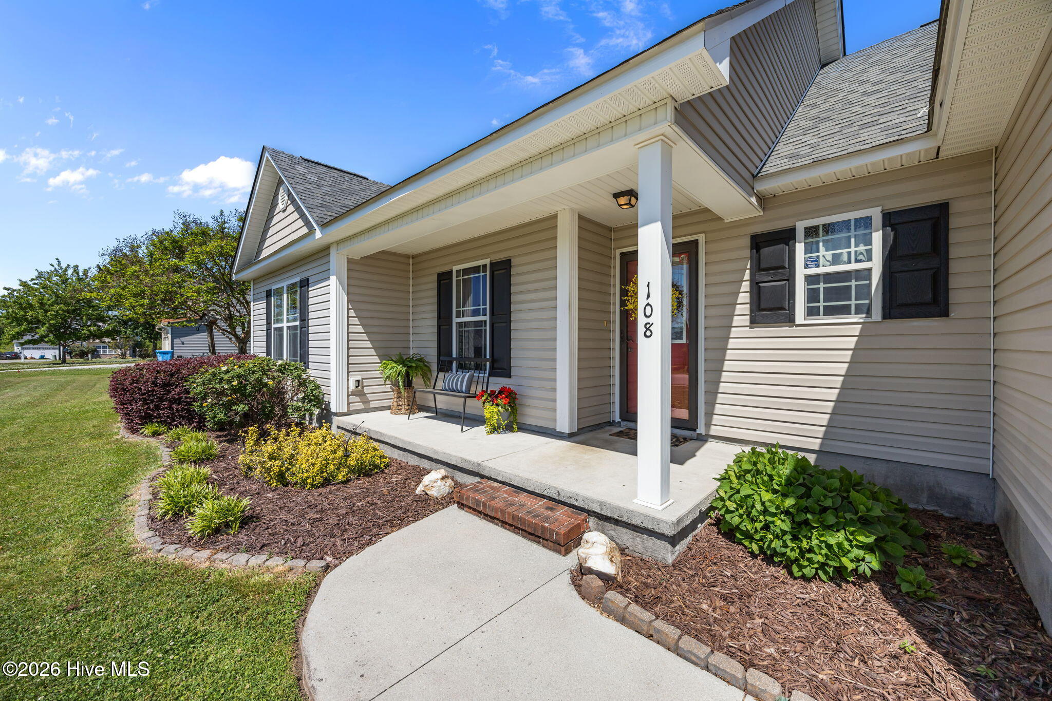 100567595 | Photo 37