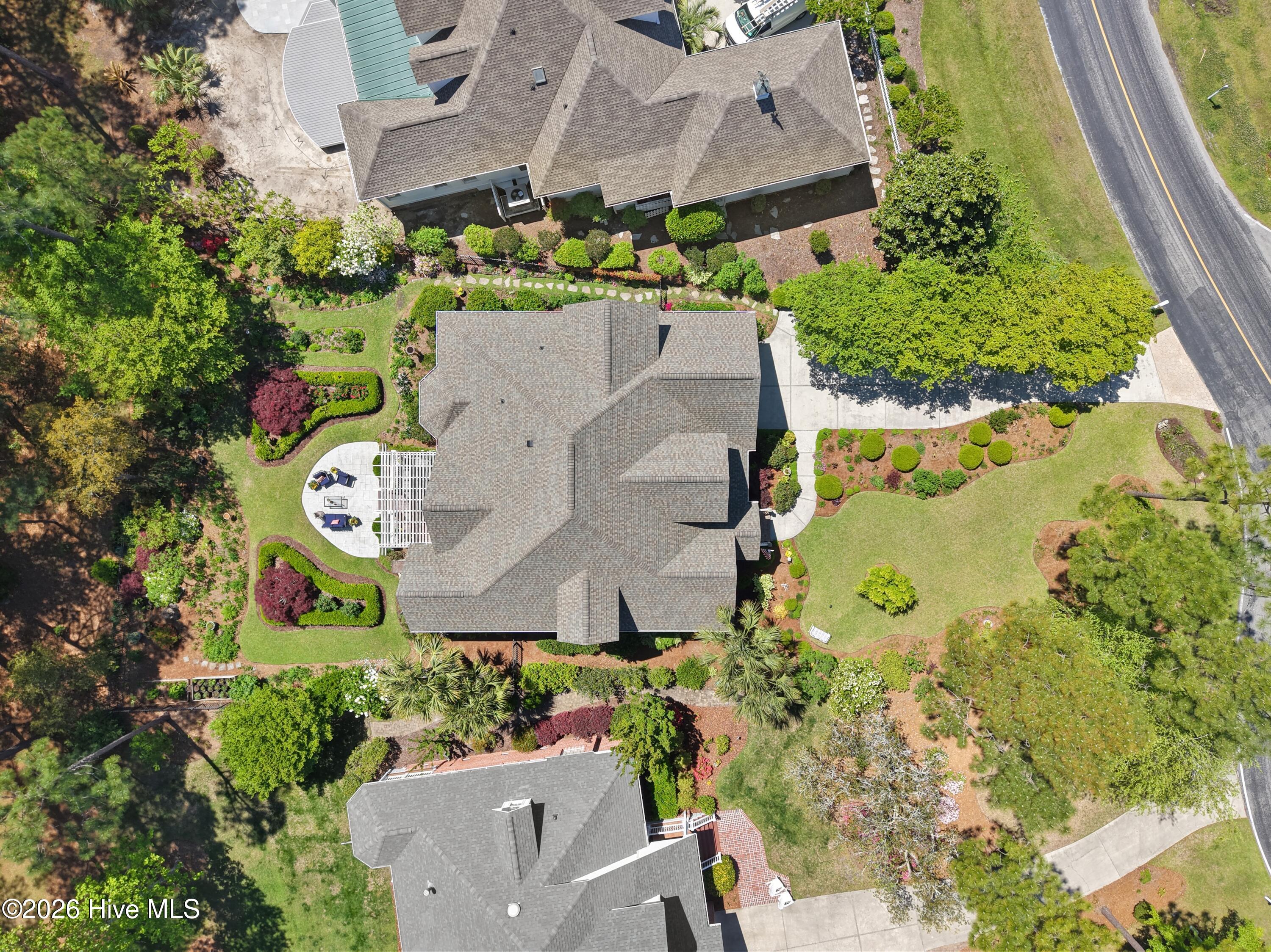 100567309 | Photo 85