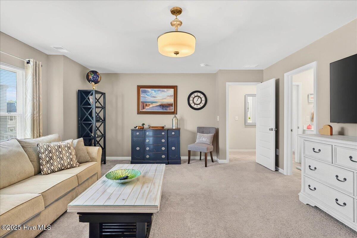 100542470 | Photo 31