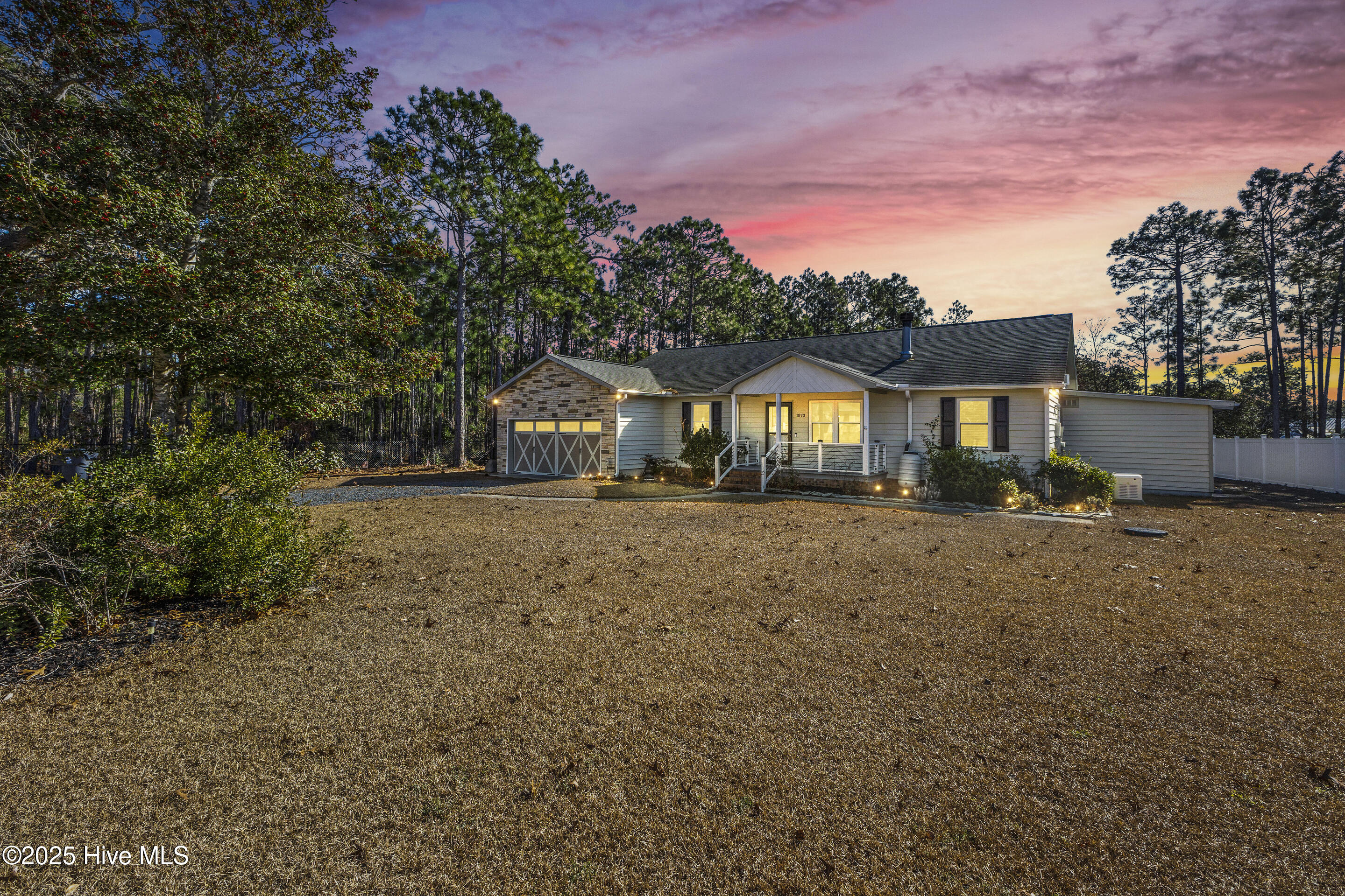 100484039 | Photo 52