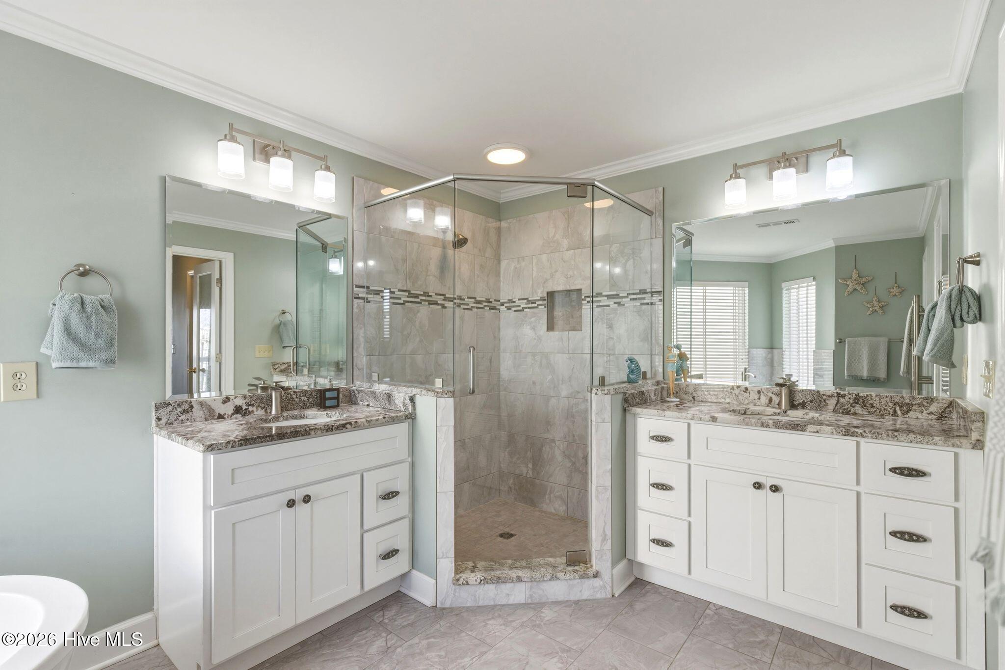 100539934 | Photo 31