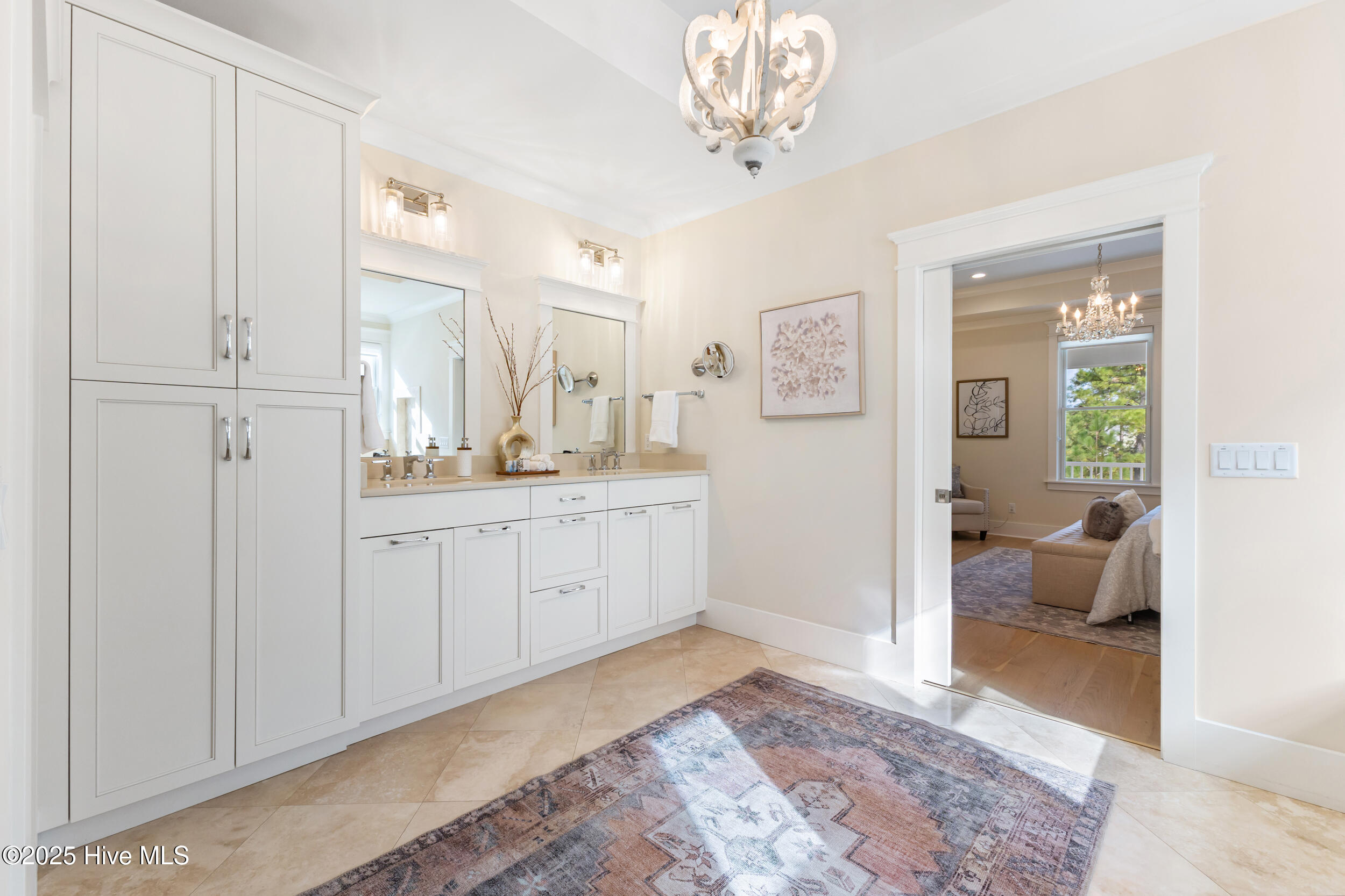 100535952 | Photo 58