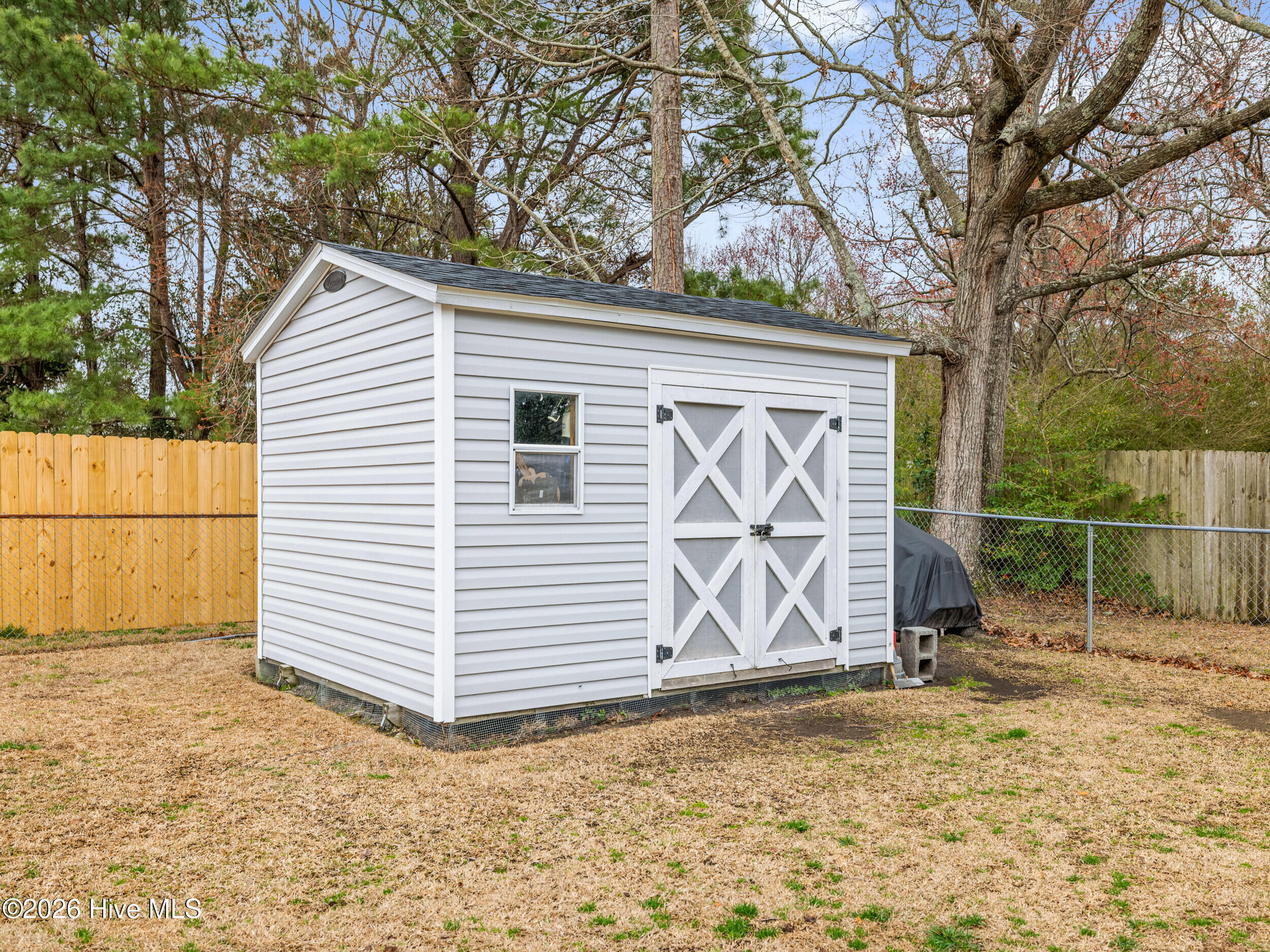 100556256 | Photo 33