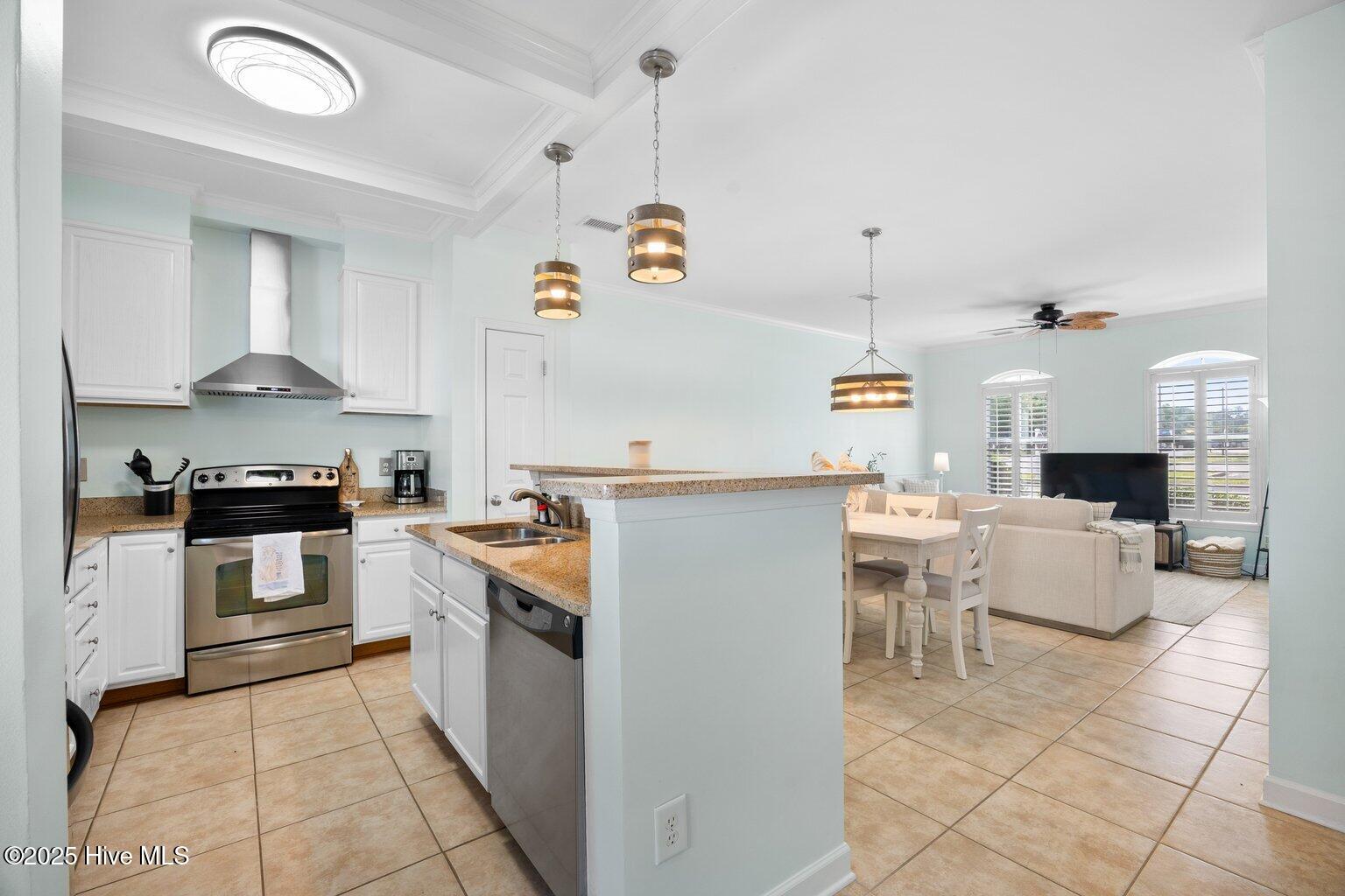 7602 High Market Street Unit 2, Sunset Beach, NC 28468 – photo 12: IMG_1965