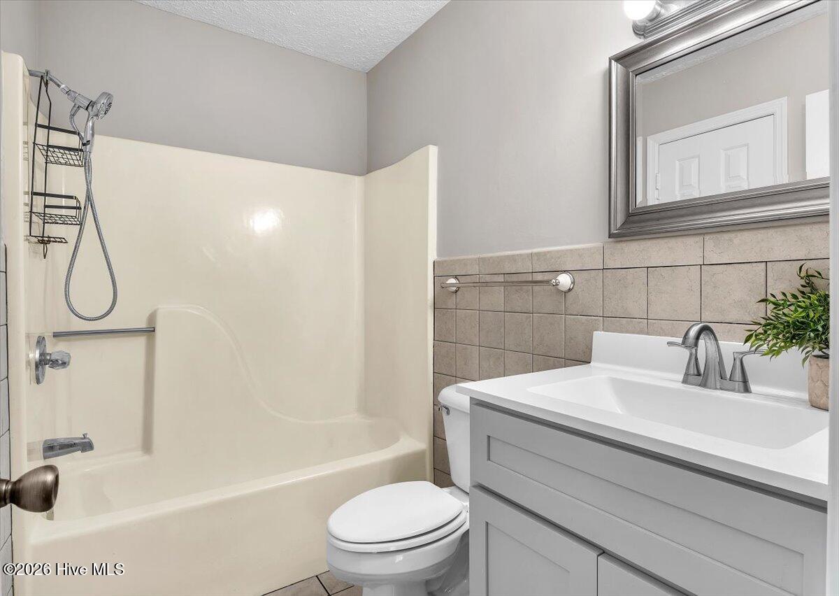 100568234 | Photo 31