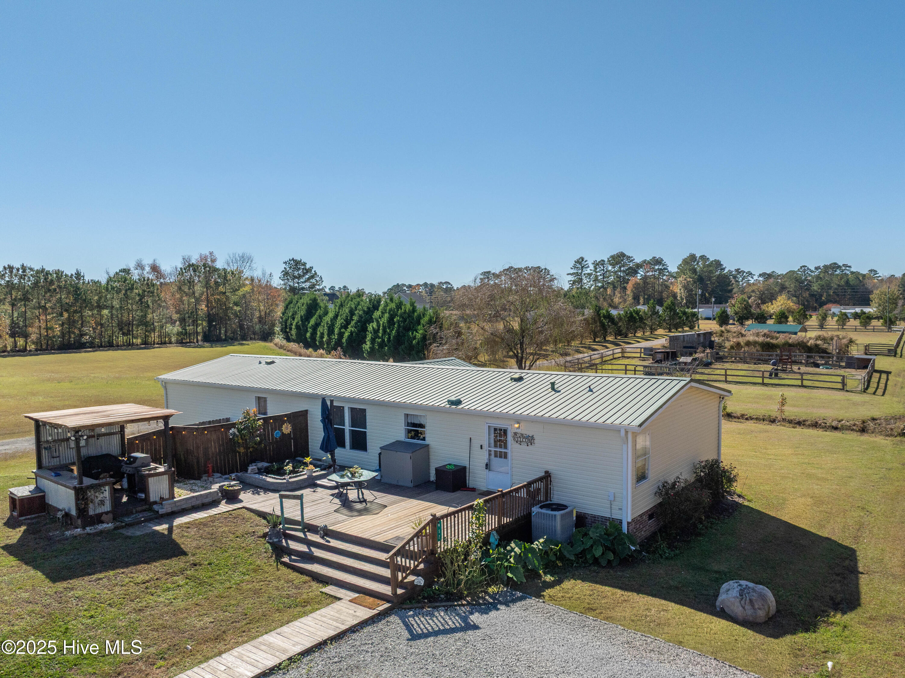 100539852 | Photo 34