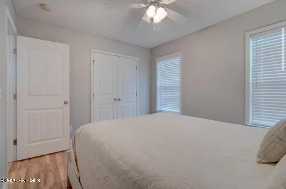 100563066 | Photo 14