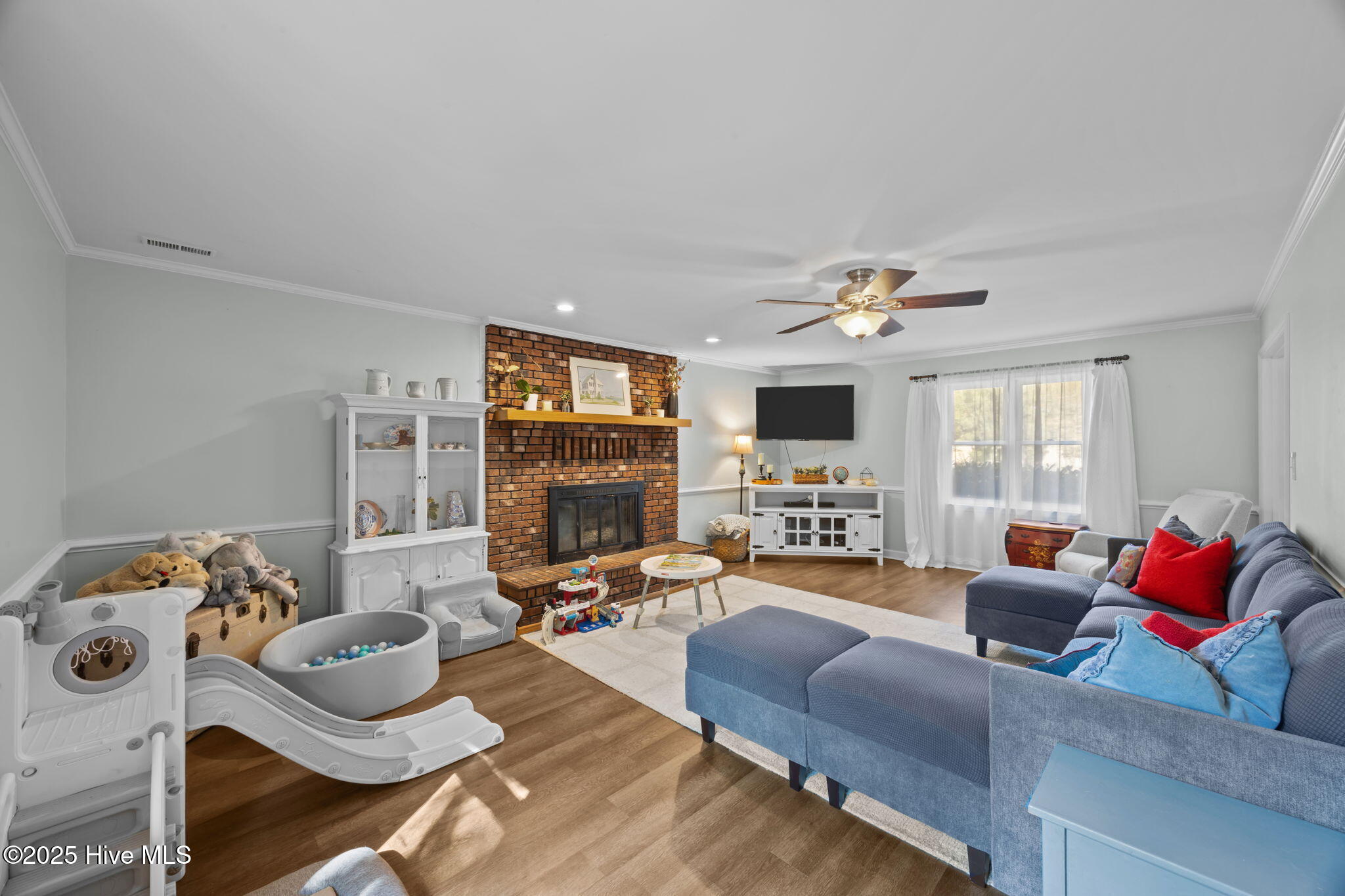 17-web-or-mls-0C0A9706