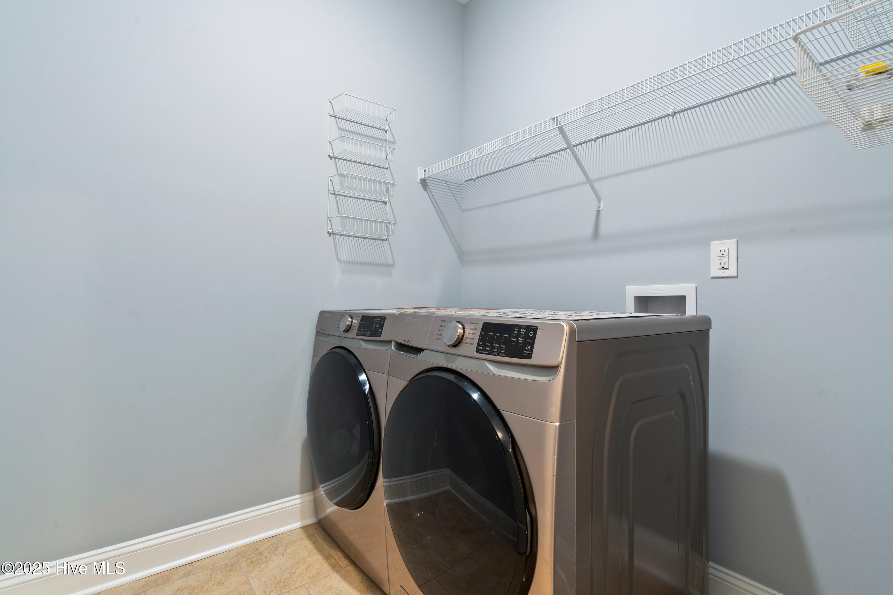 100539123 | Photo 45