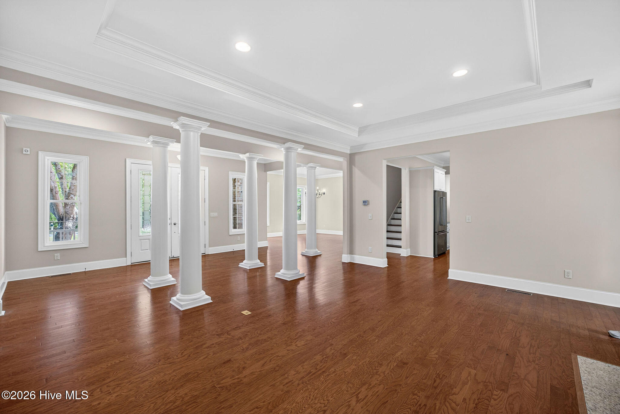 100566414 | Photo 22