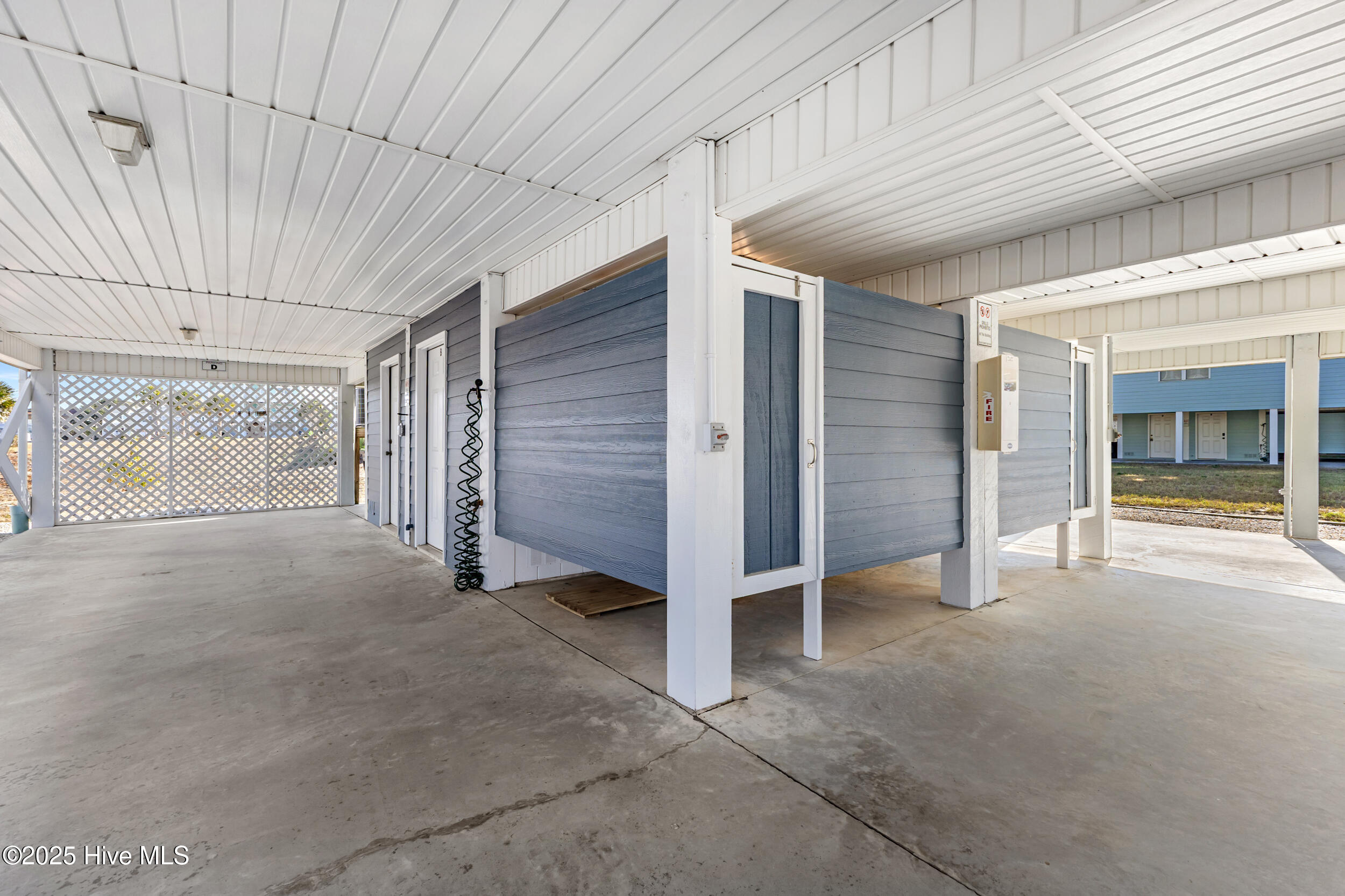 100544226 | Photo 19