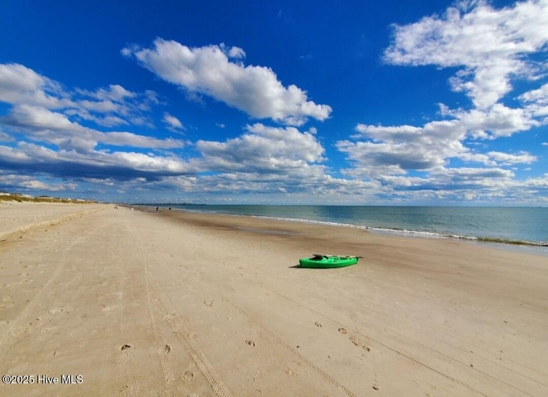 100549173 | Photo 27