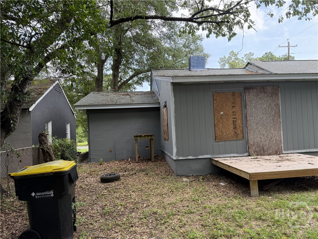 Photo 4 of Single family home for sale at 127 Elm Cir, Savannah, GA 31404 | MLS# SA364712 | Listing updated on 2026-09-16