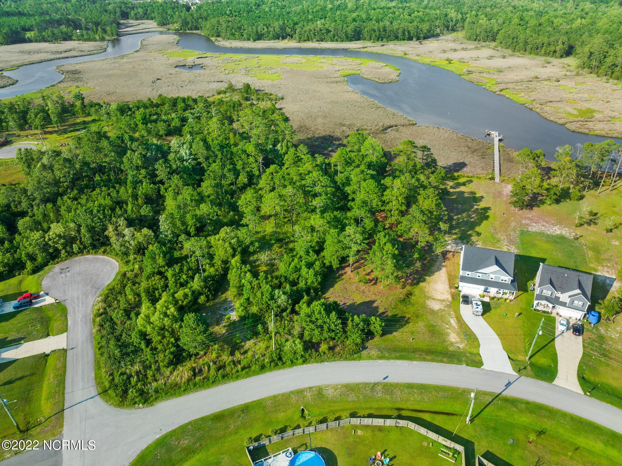 100556389 | Photo 19