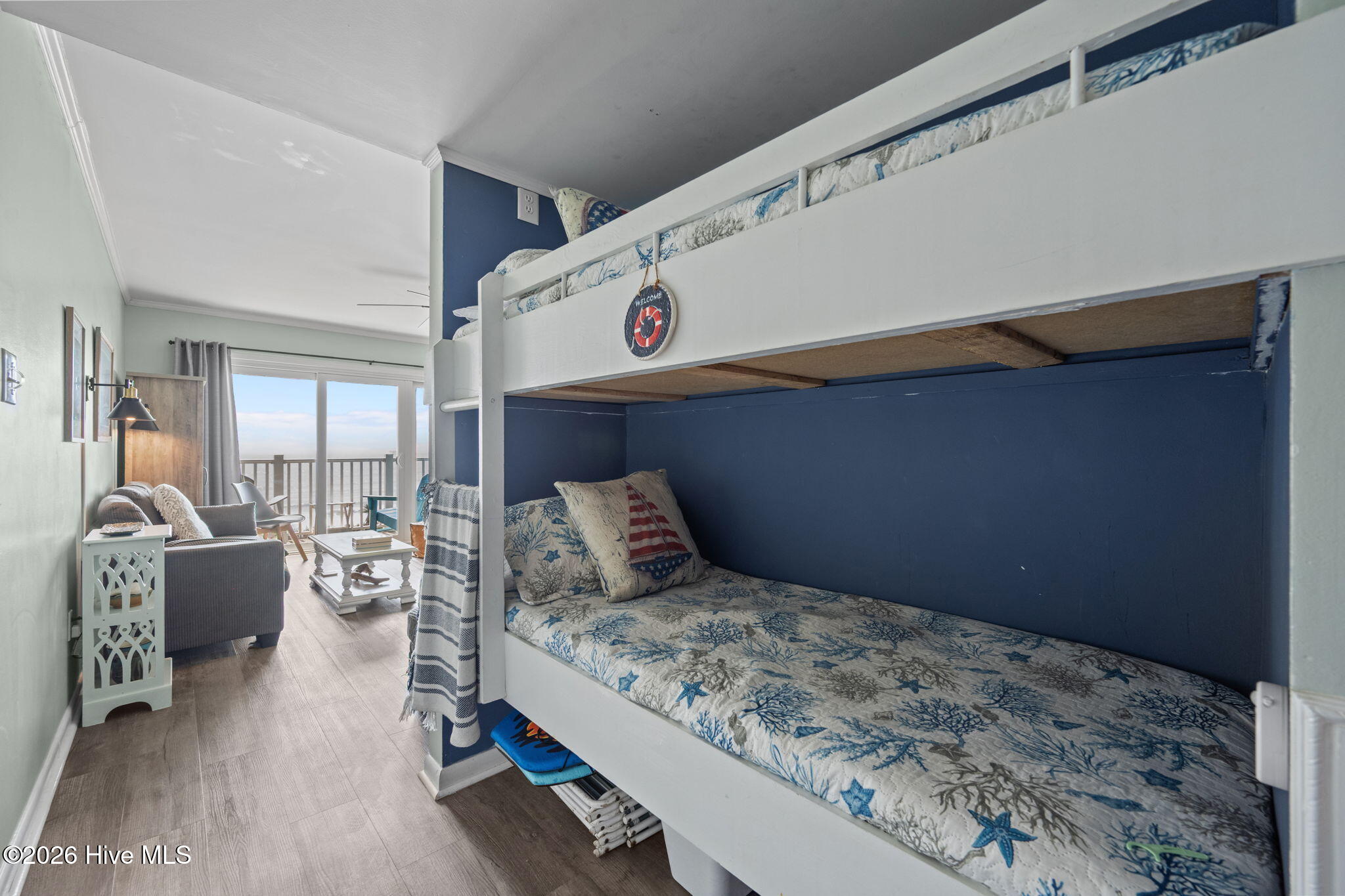 100559924 | Photo 18