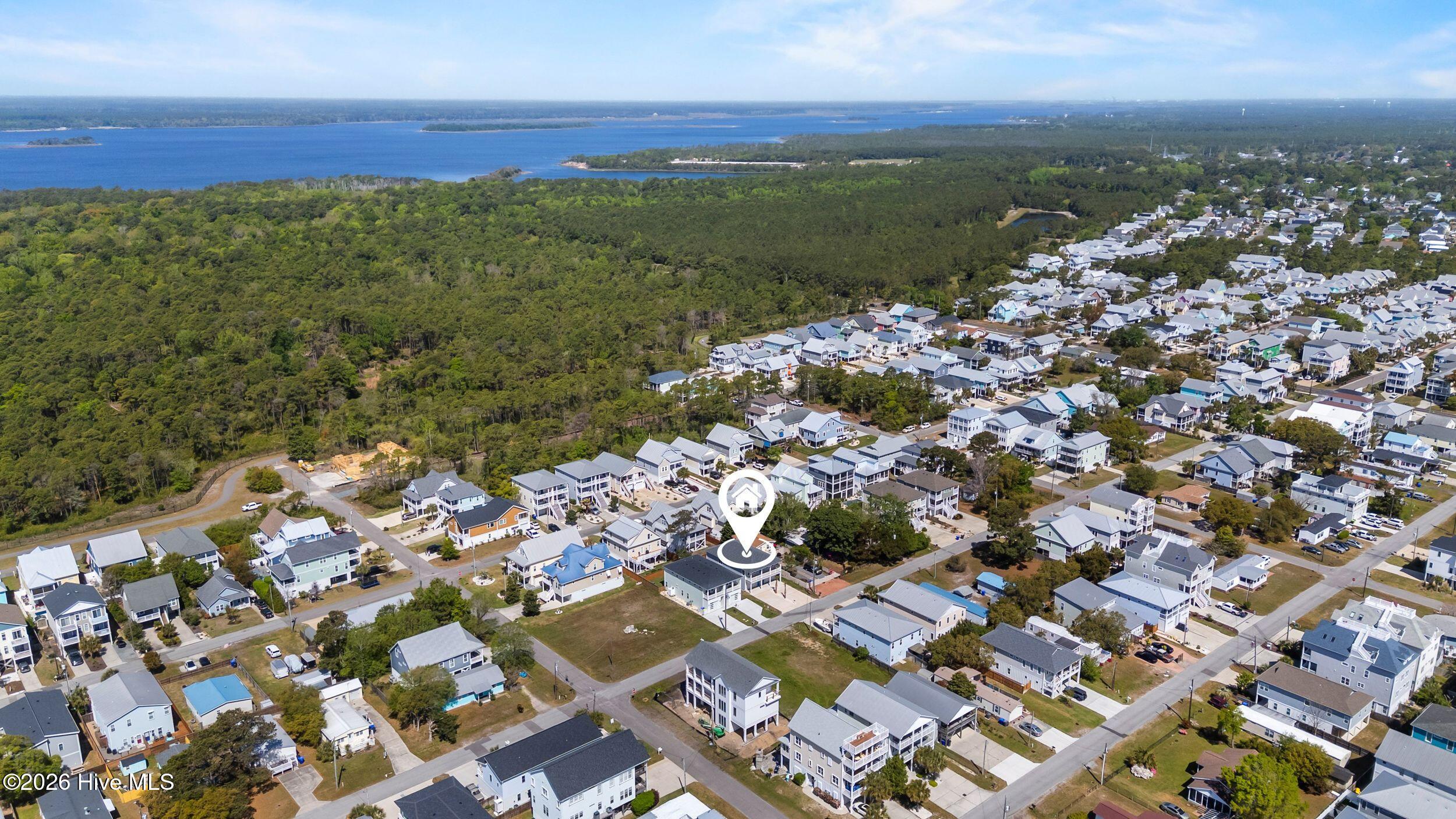 100545866 | Photo 43