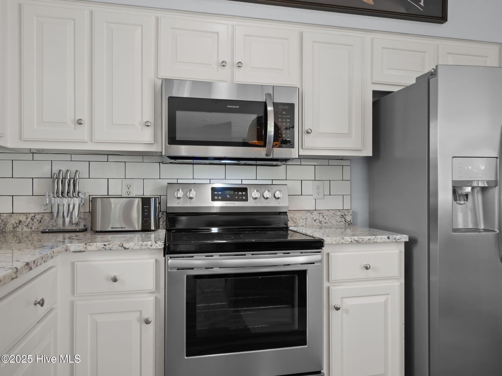 100530598 | Photo 39