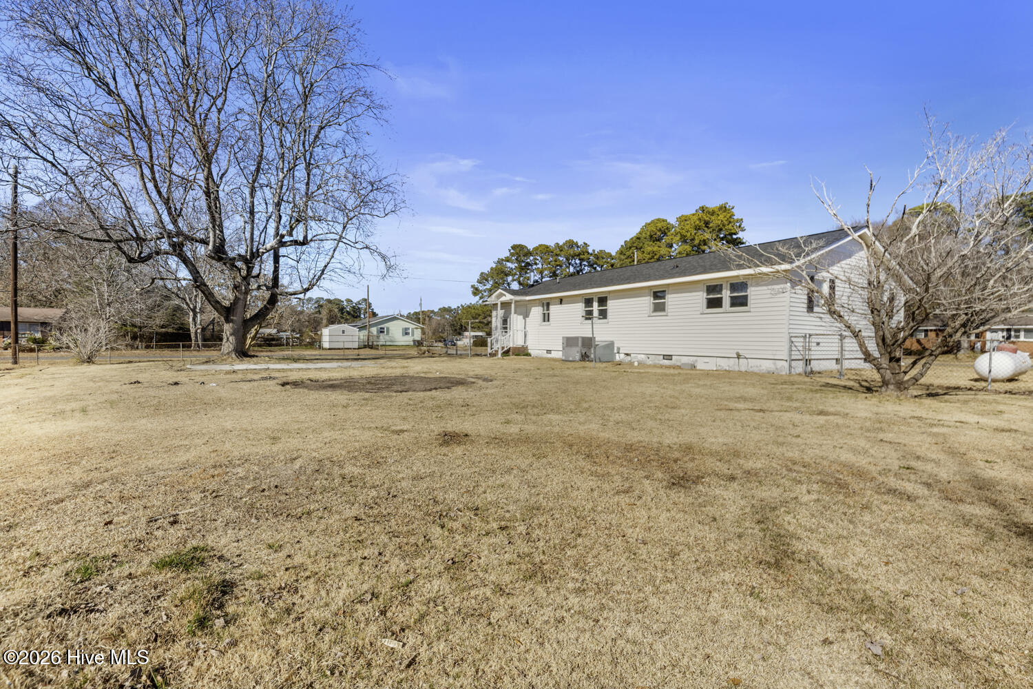 100560778 | Photo 32