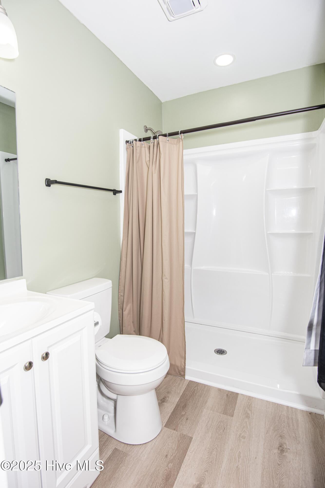 100536196 | Photo 31