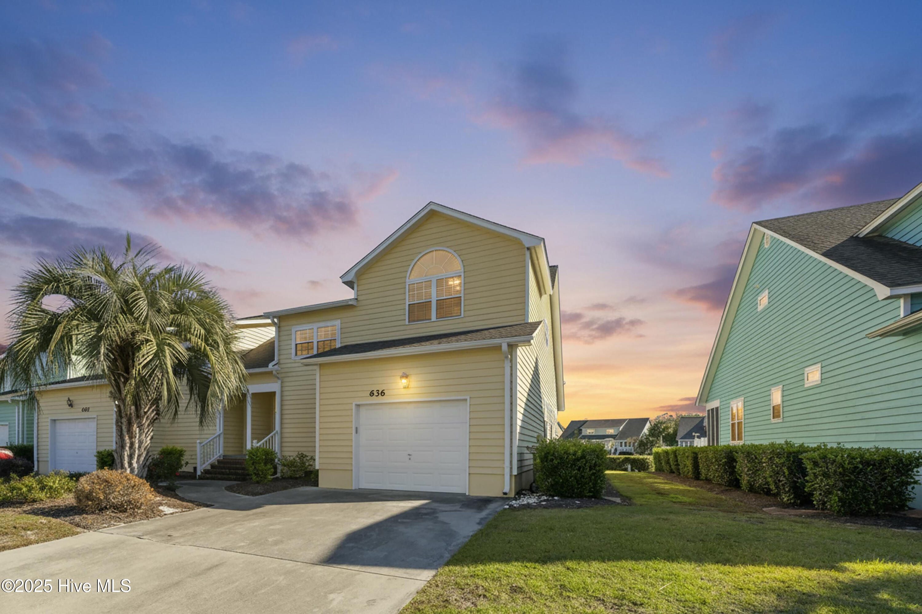 100543099 | Photo 51