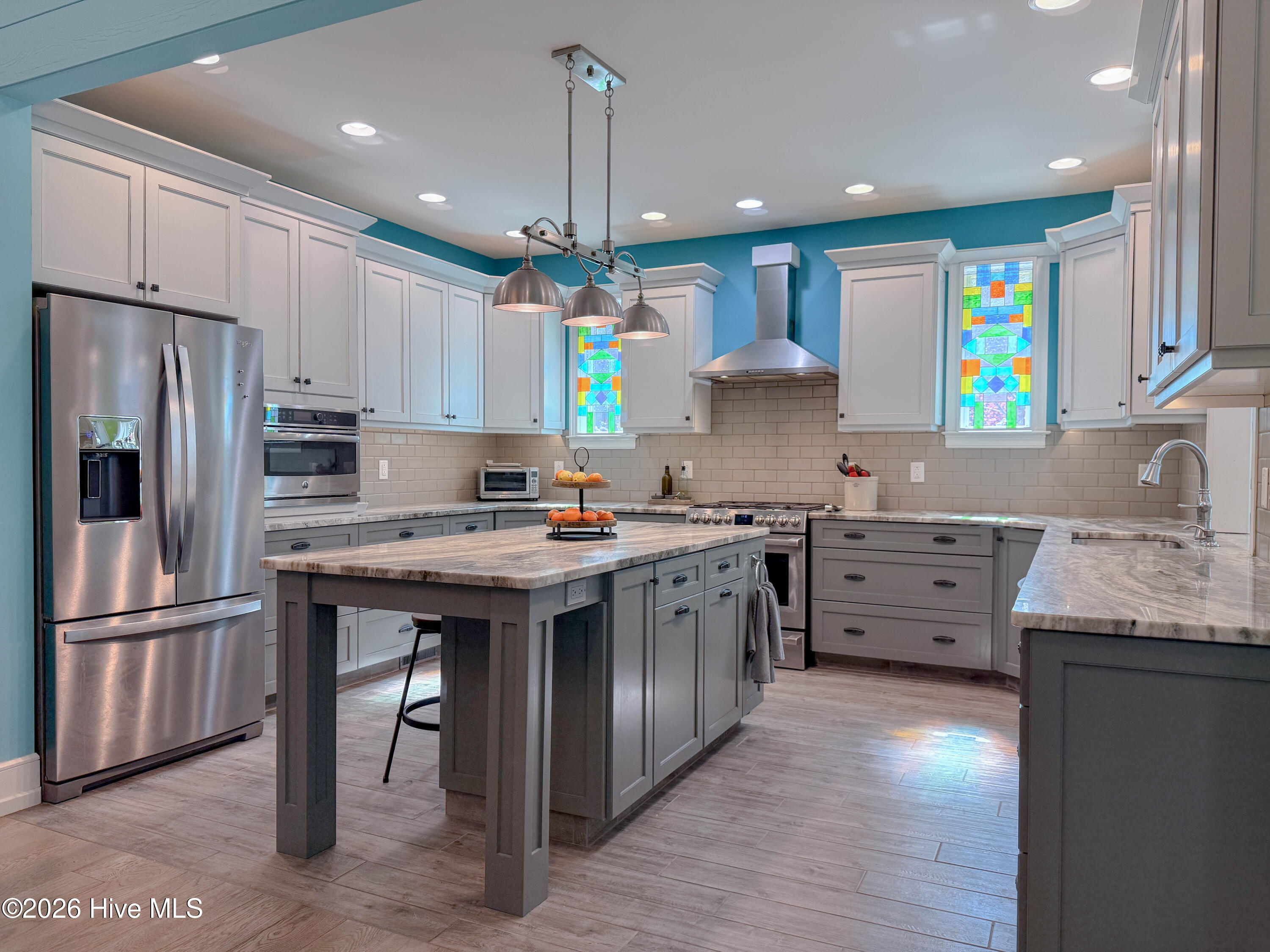 100559025 | Photo 23