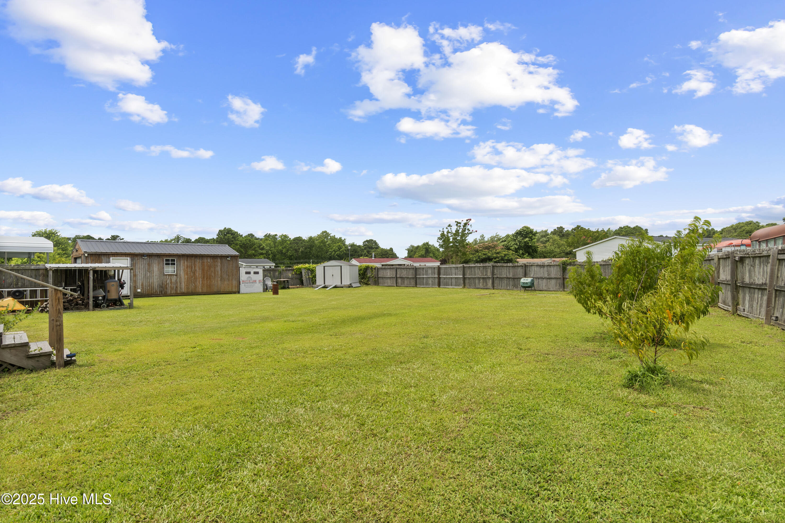 100517540 | Photo 34