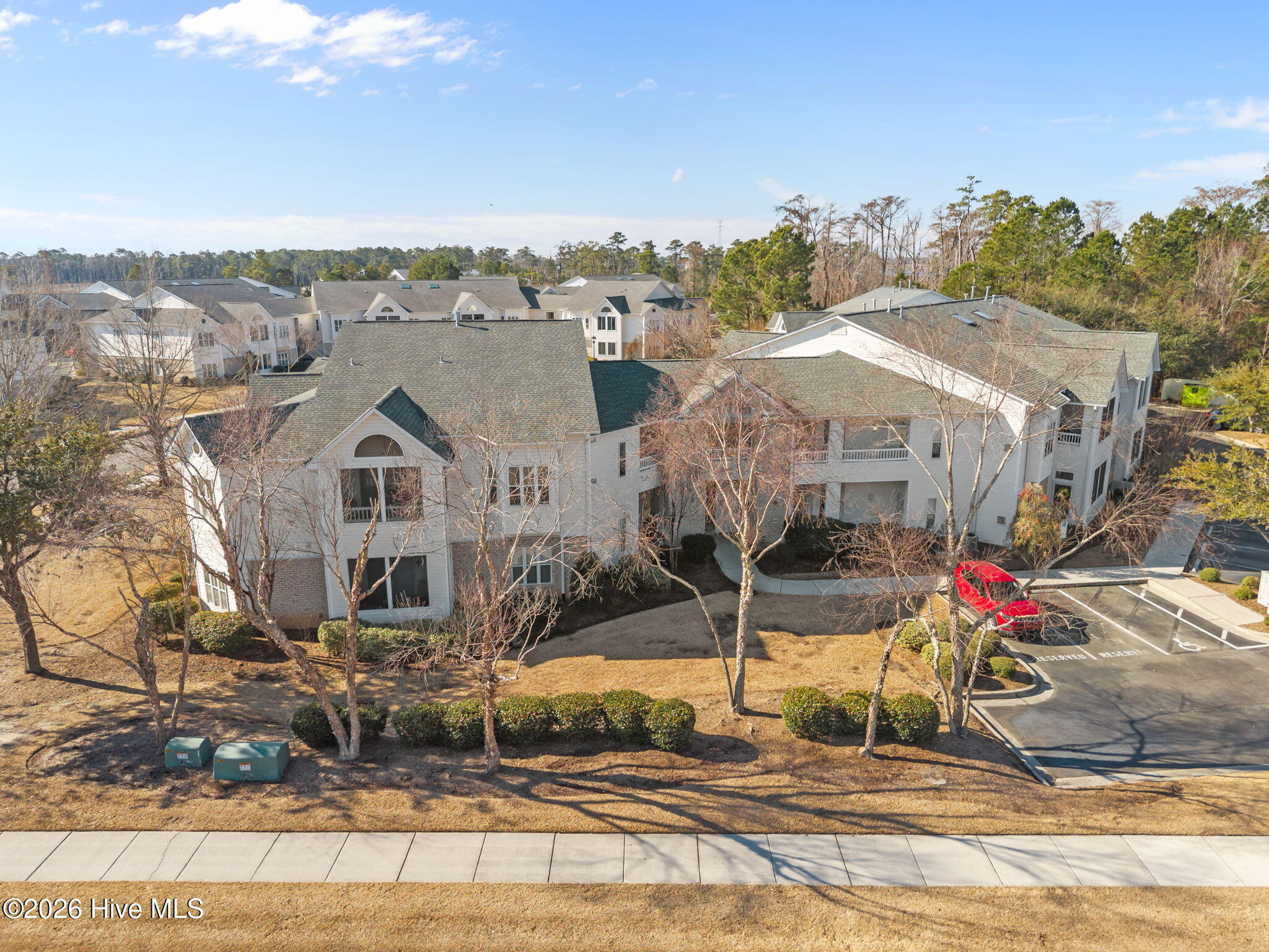 100560742 | Photo 21