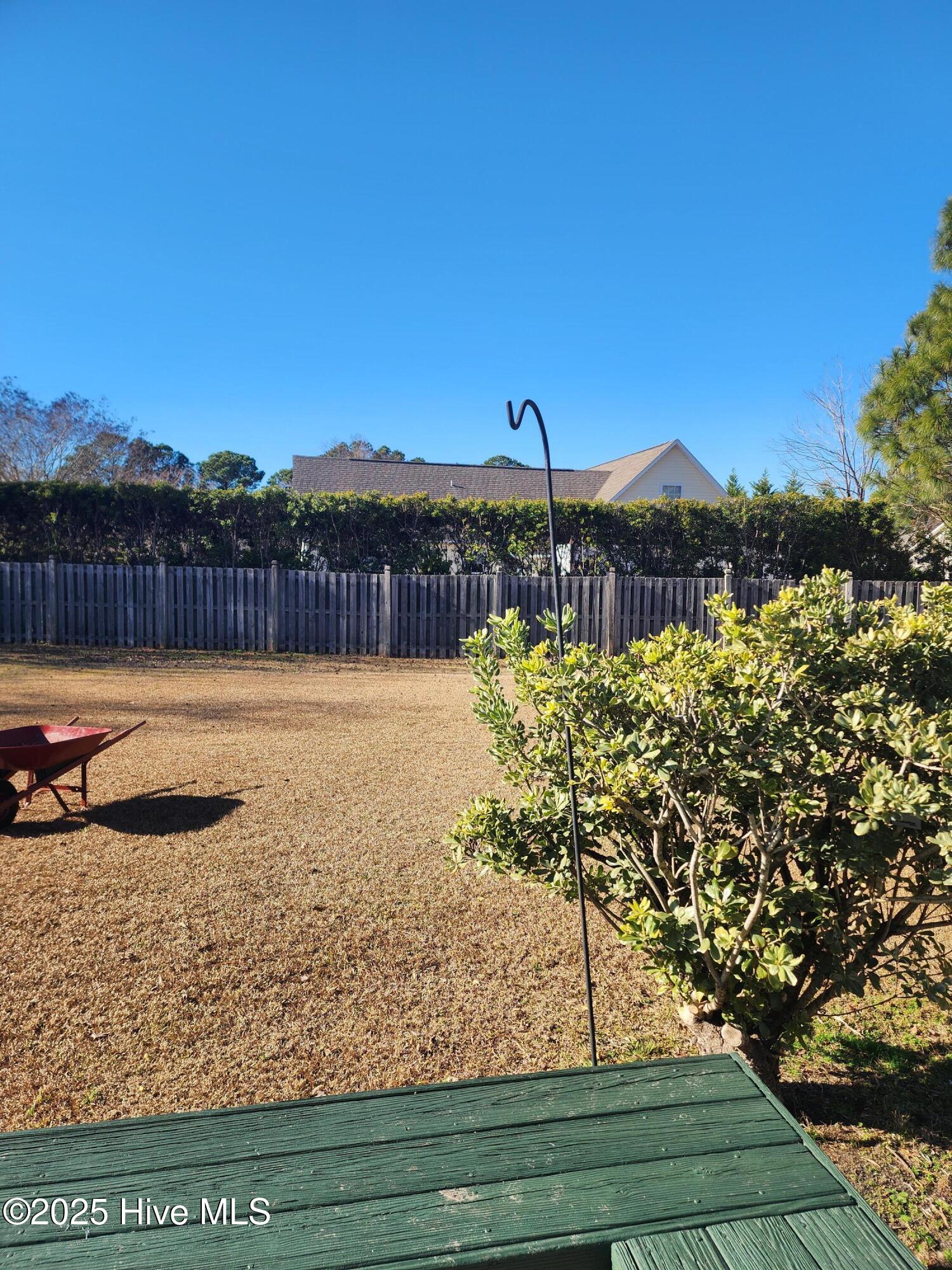 100546701 | Photo 13