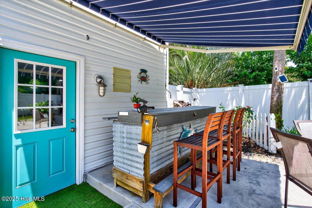 100514945 | Photo 45