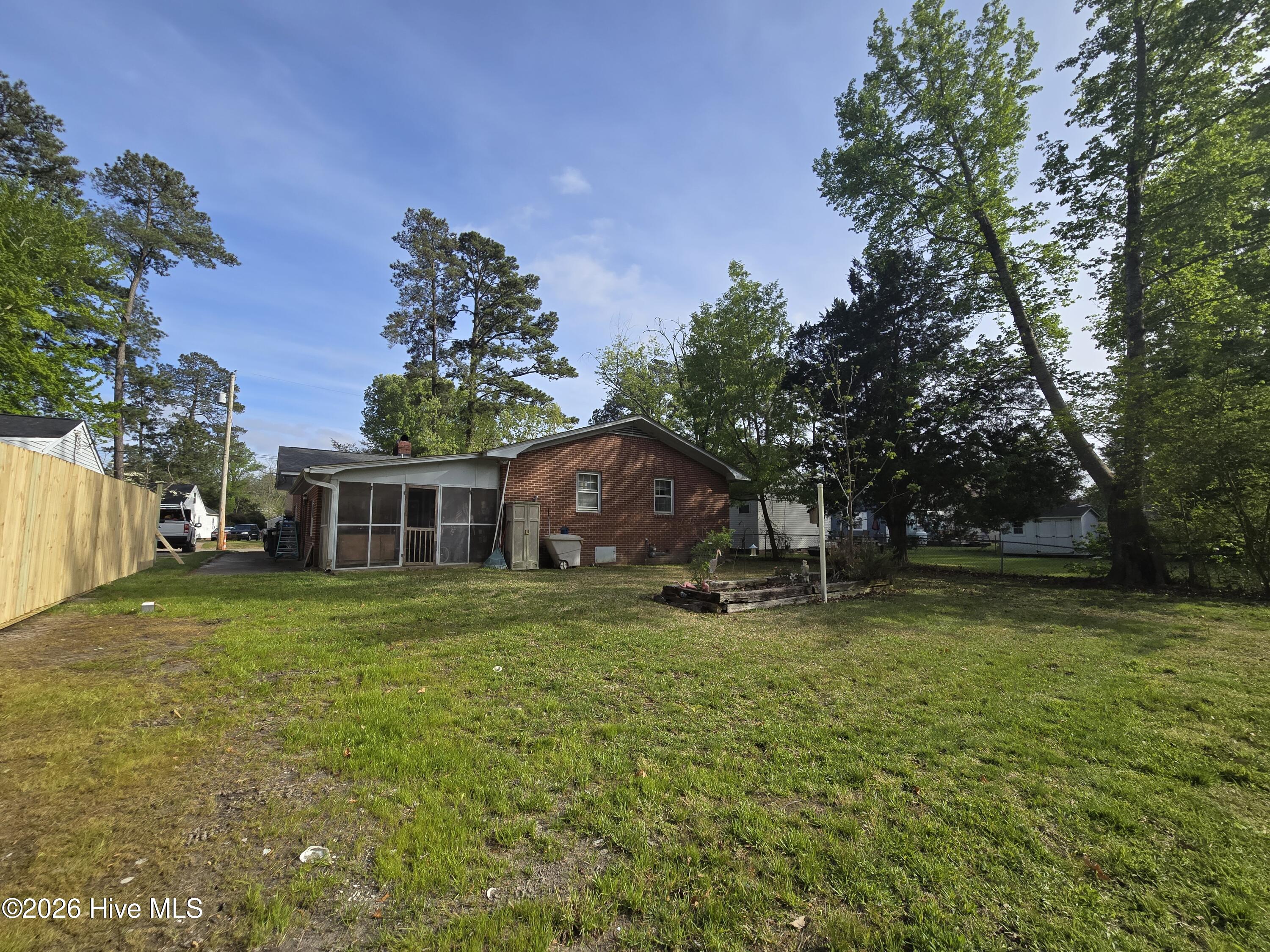 1221 Crescent Drive, Elizabeth City, NC, 27909