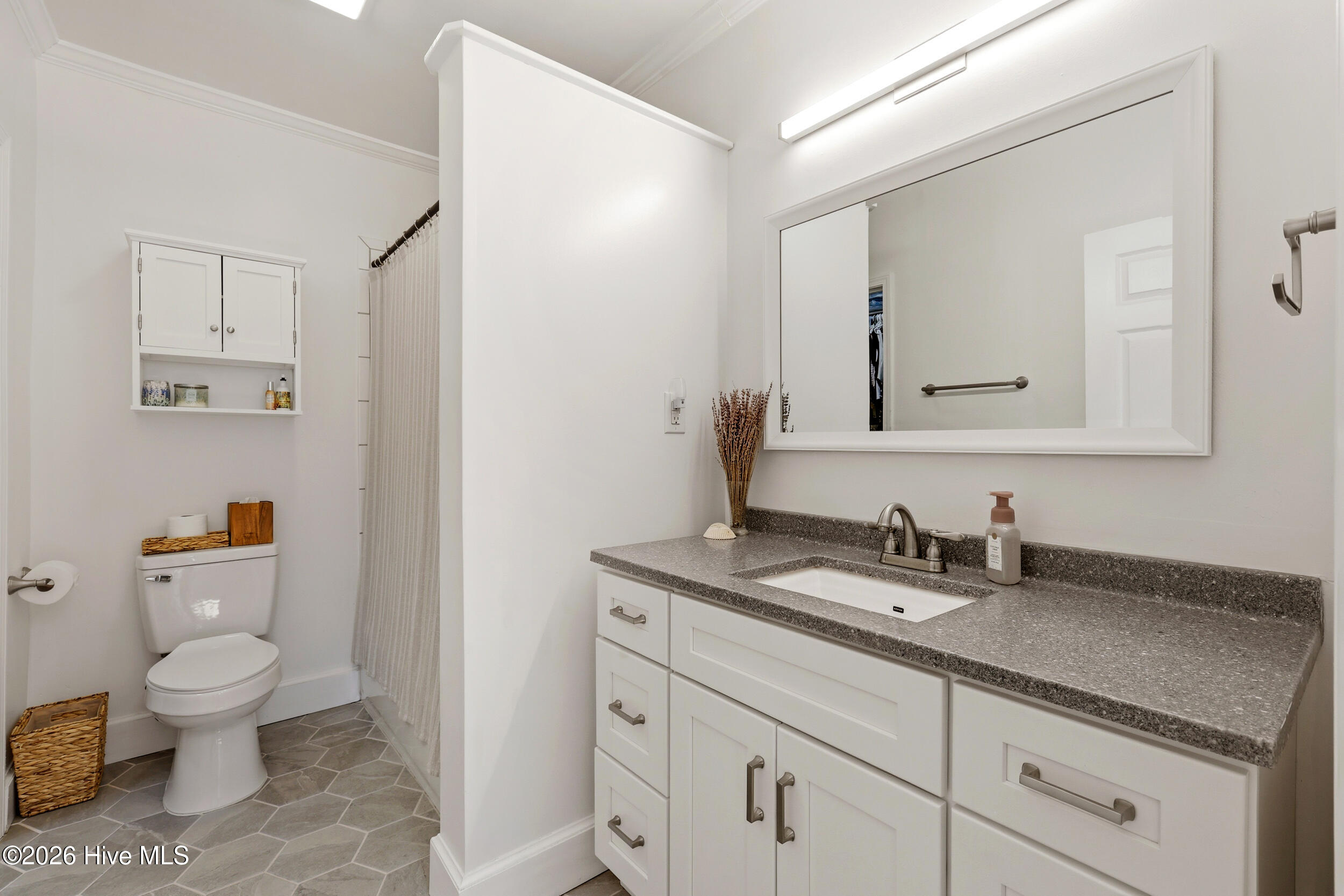 100555490 | Photo 26