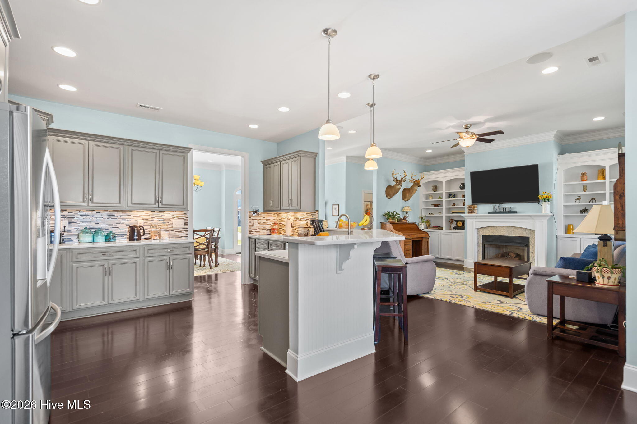 100563487 | Photo 12