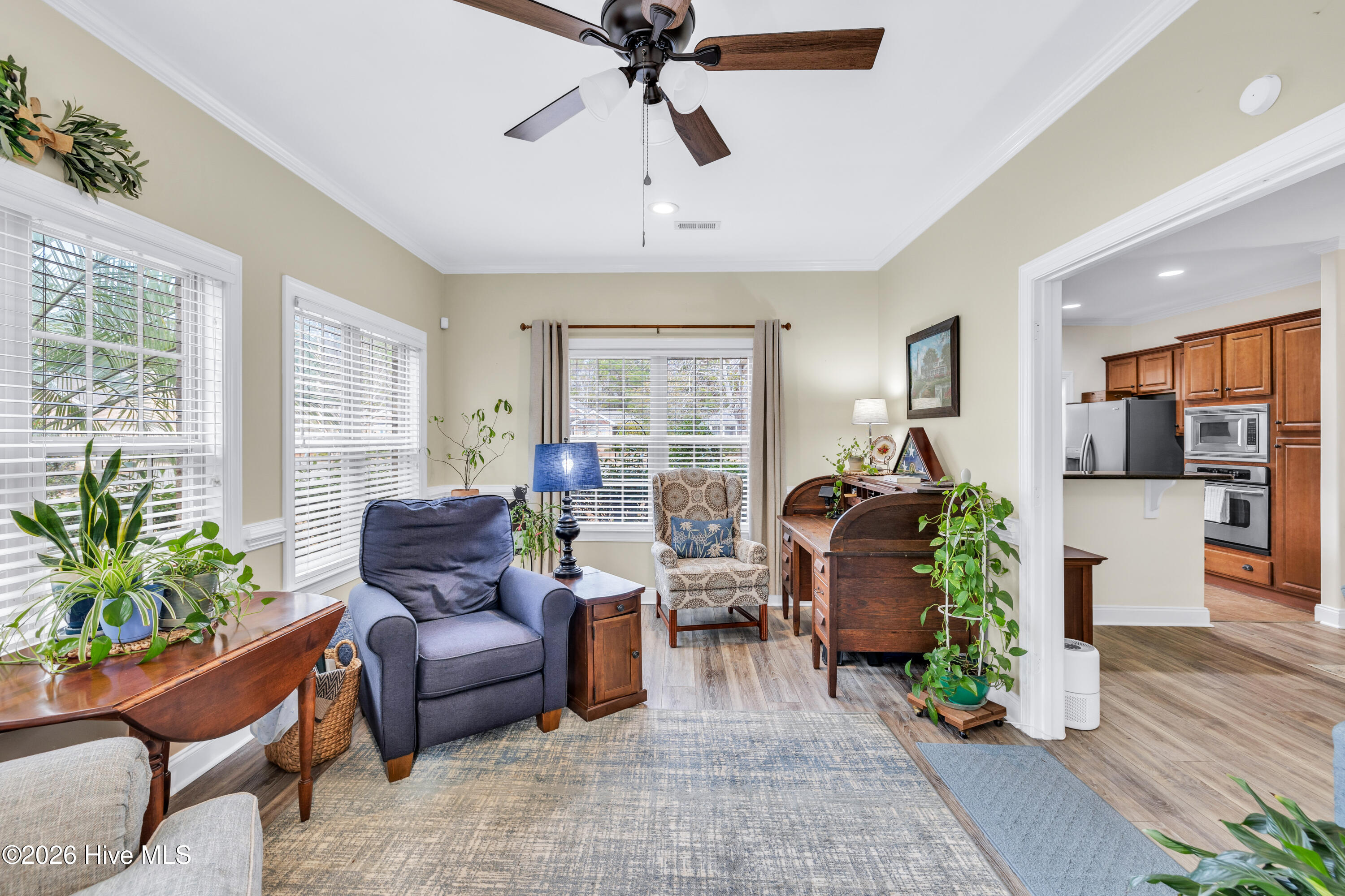 100550739 | Photo 17