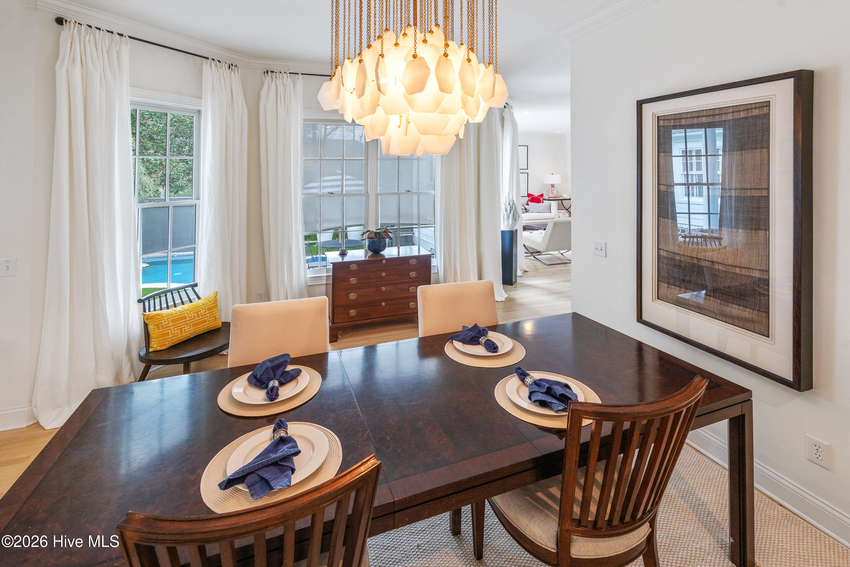 100552027 | Photo 21