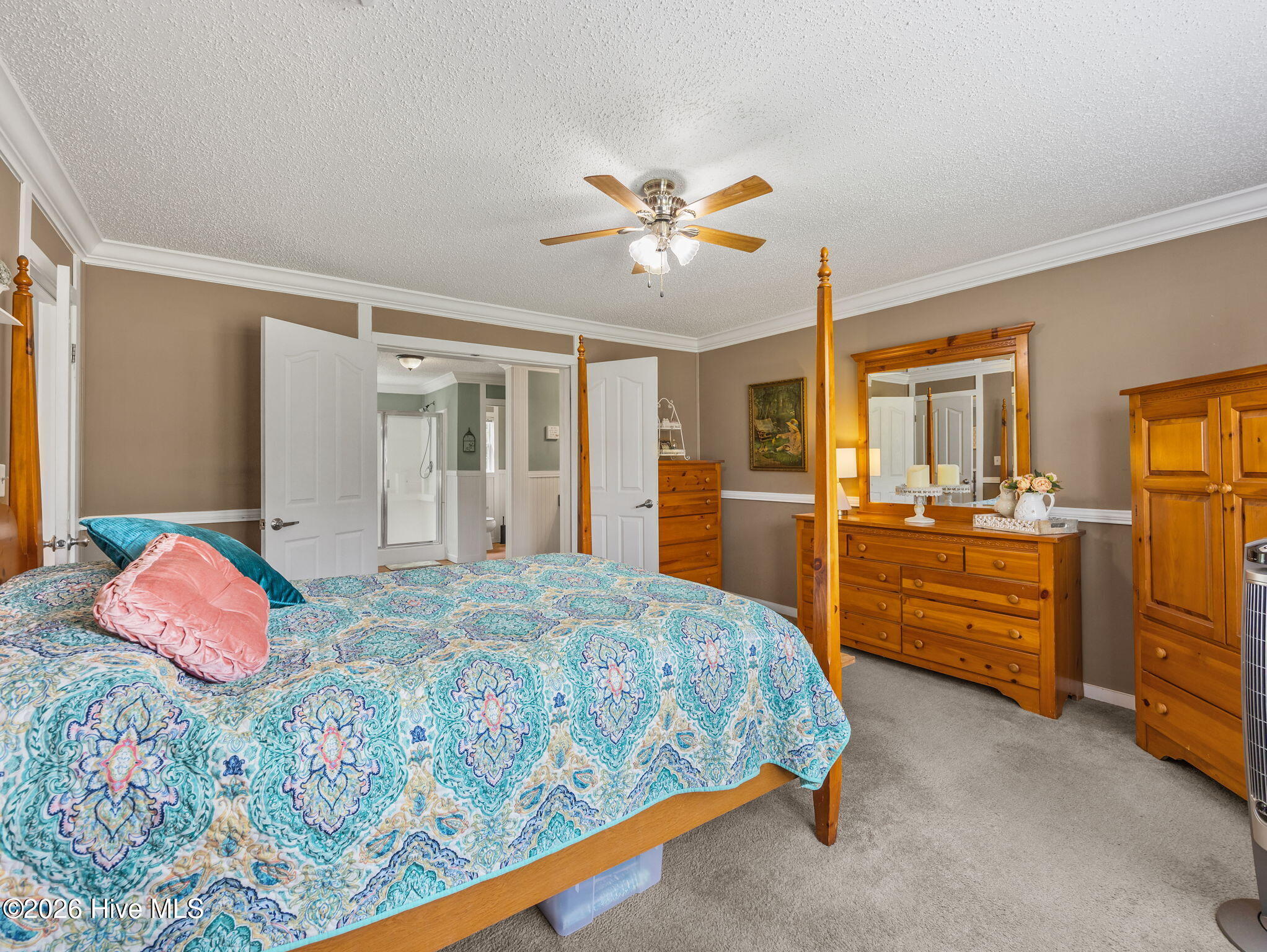 100566211 | Photo 17