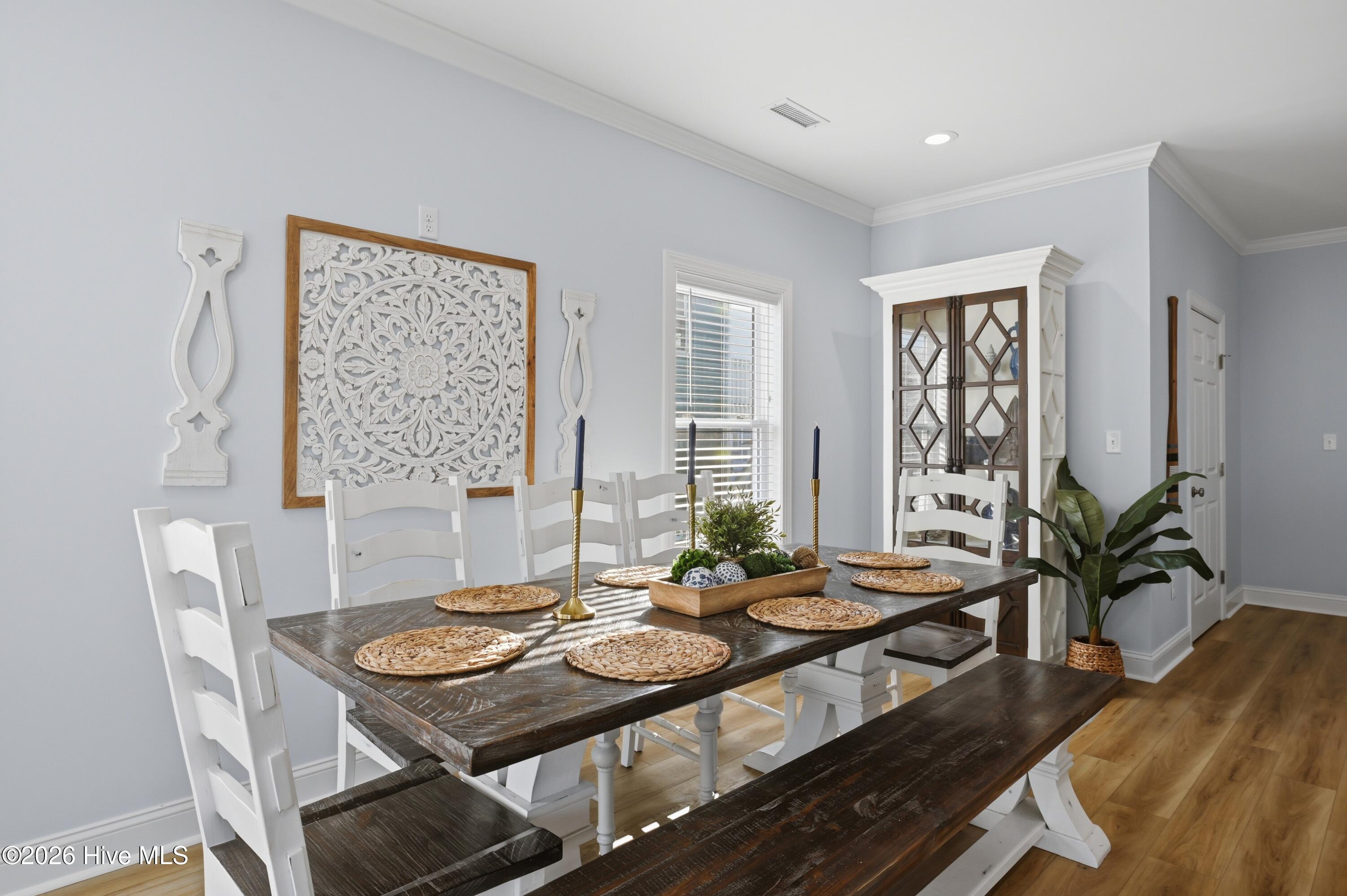 100561977 | Photo 21