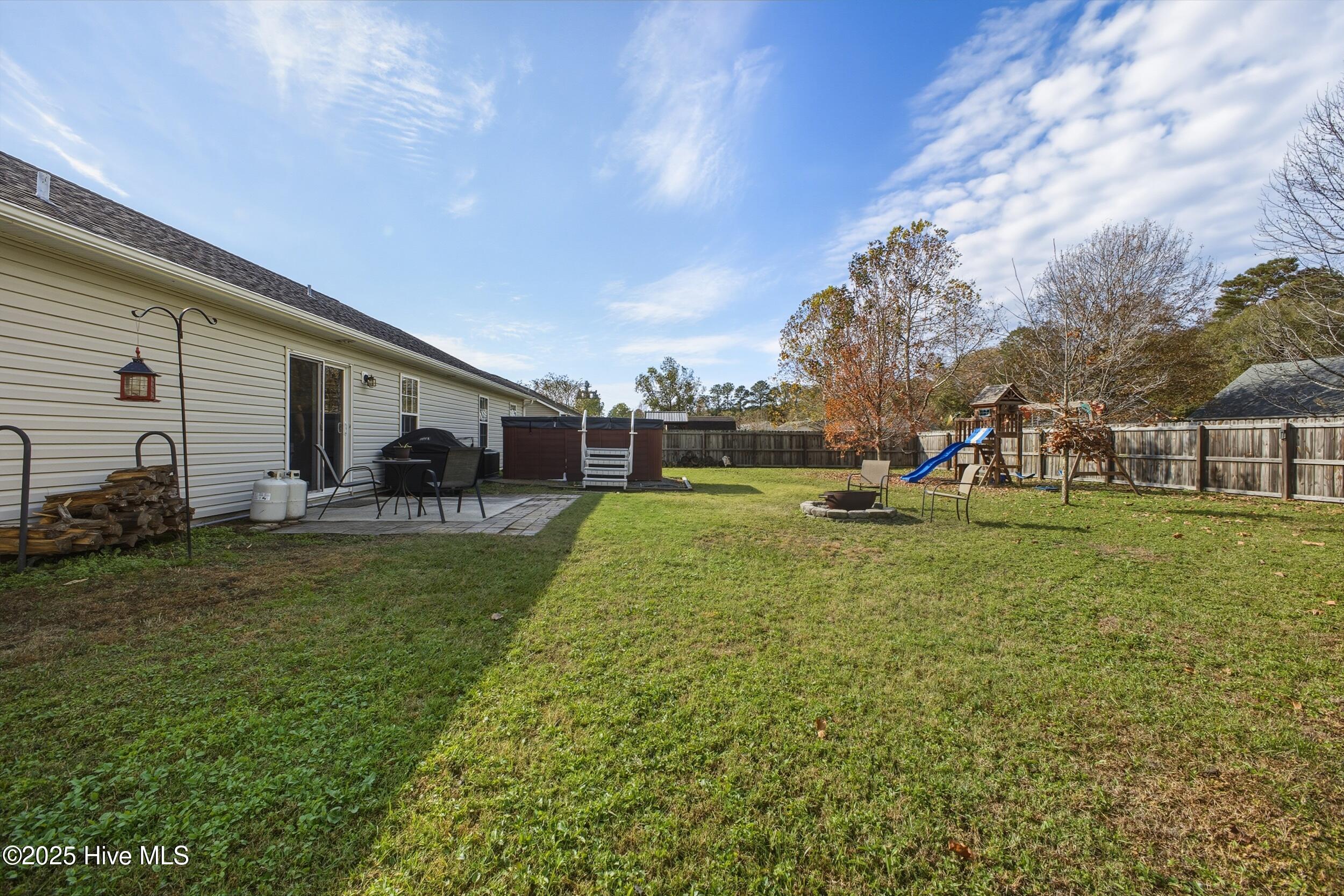 100542313 | Photo 28