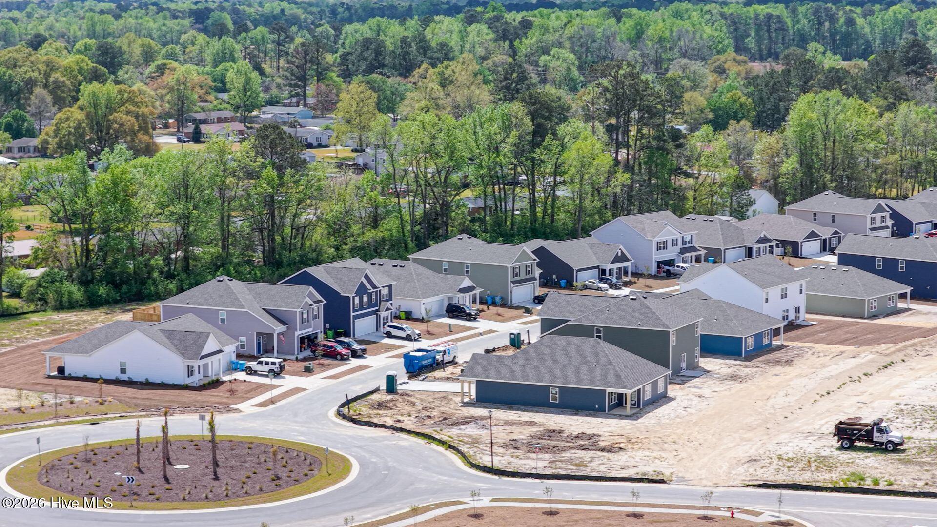 100565427 | Photo 30