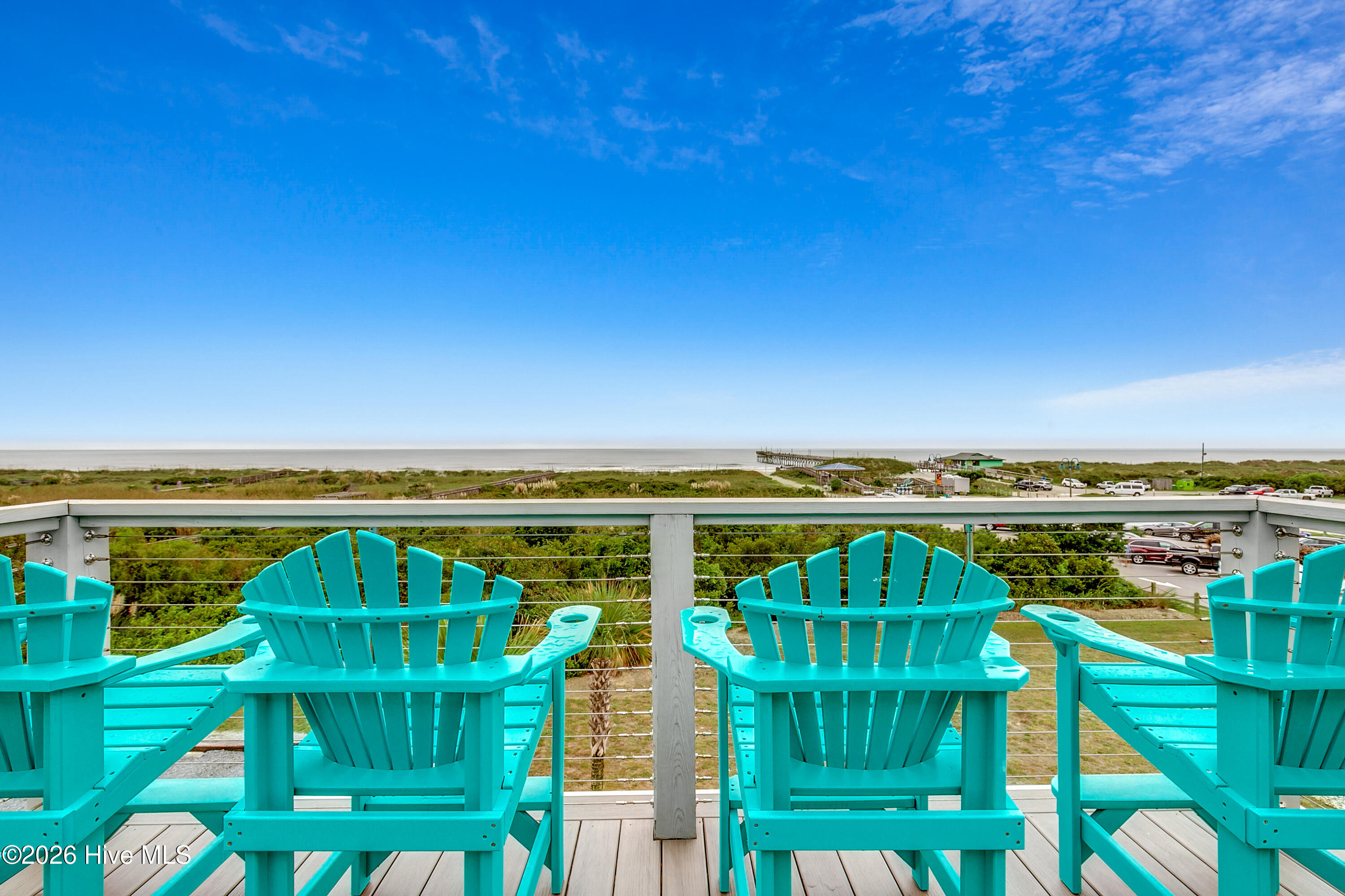 100543615 | Photo 92