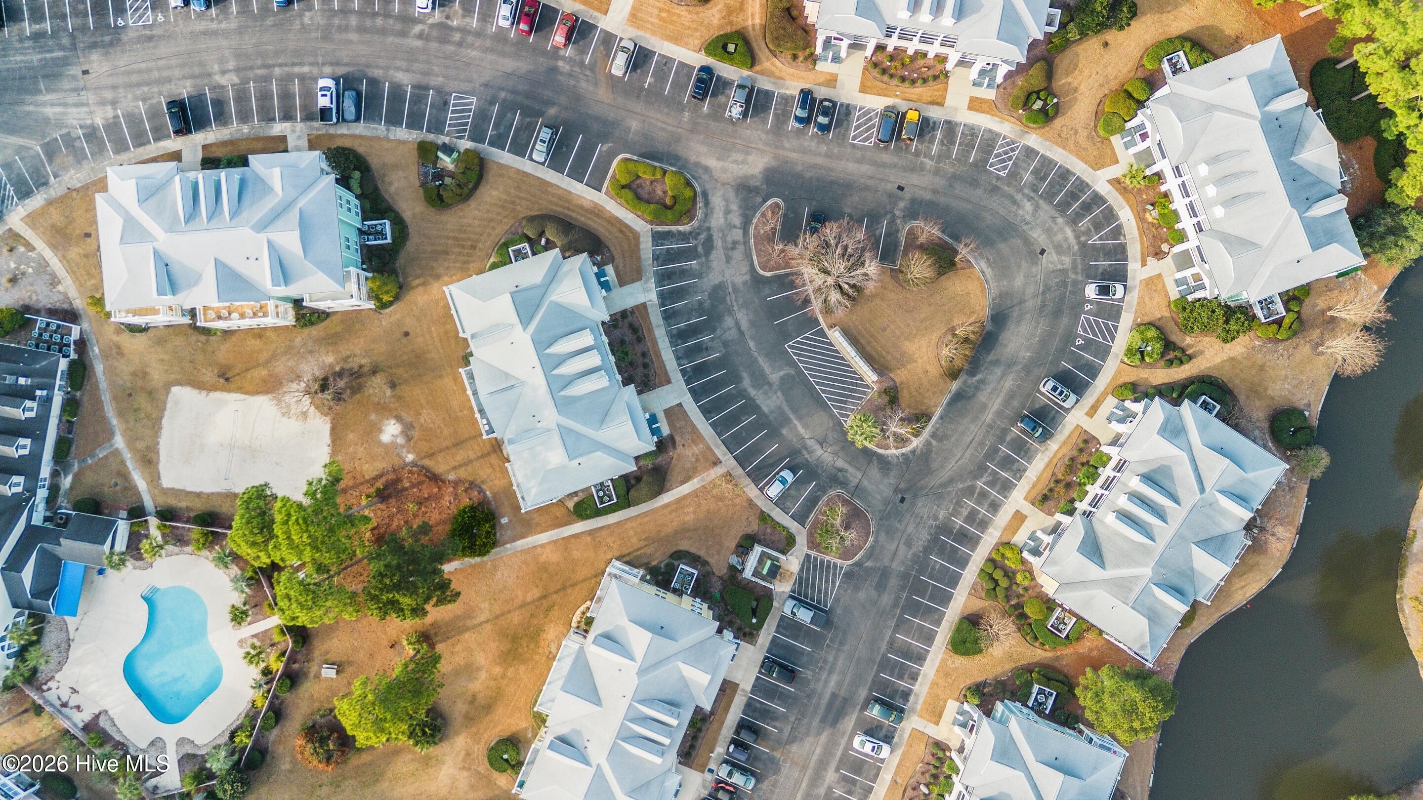 100546998 | Photo 55